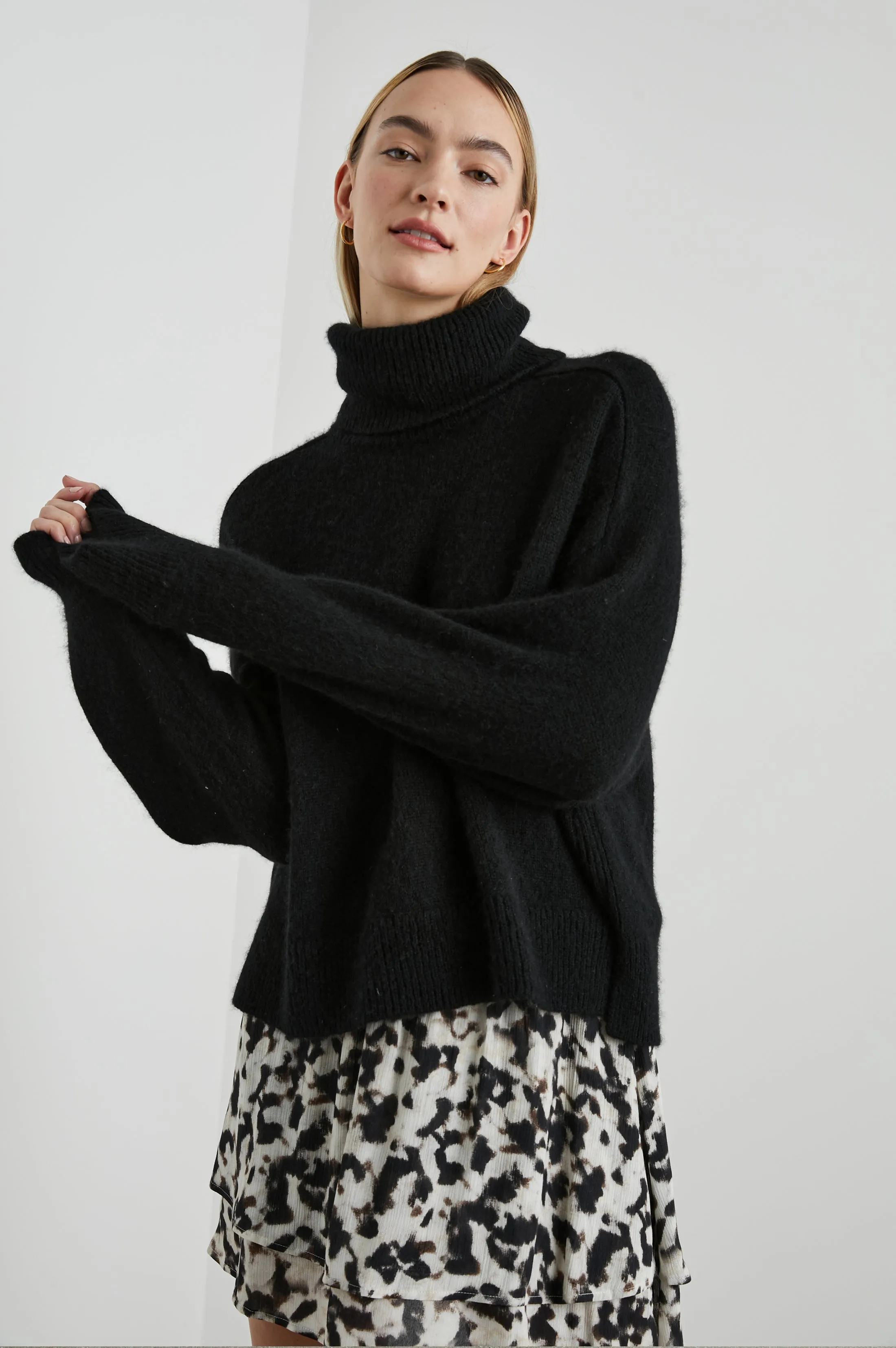 ESTELLE SWEATER - BLACK sold by Rails product image thumbnail 4