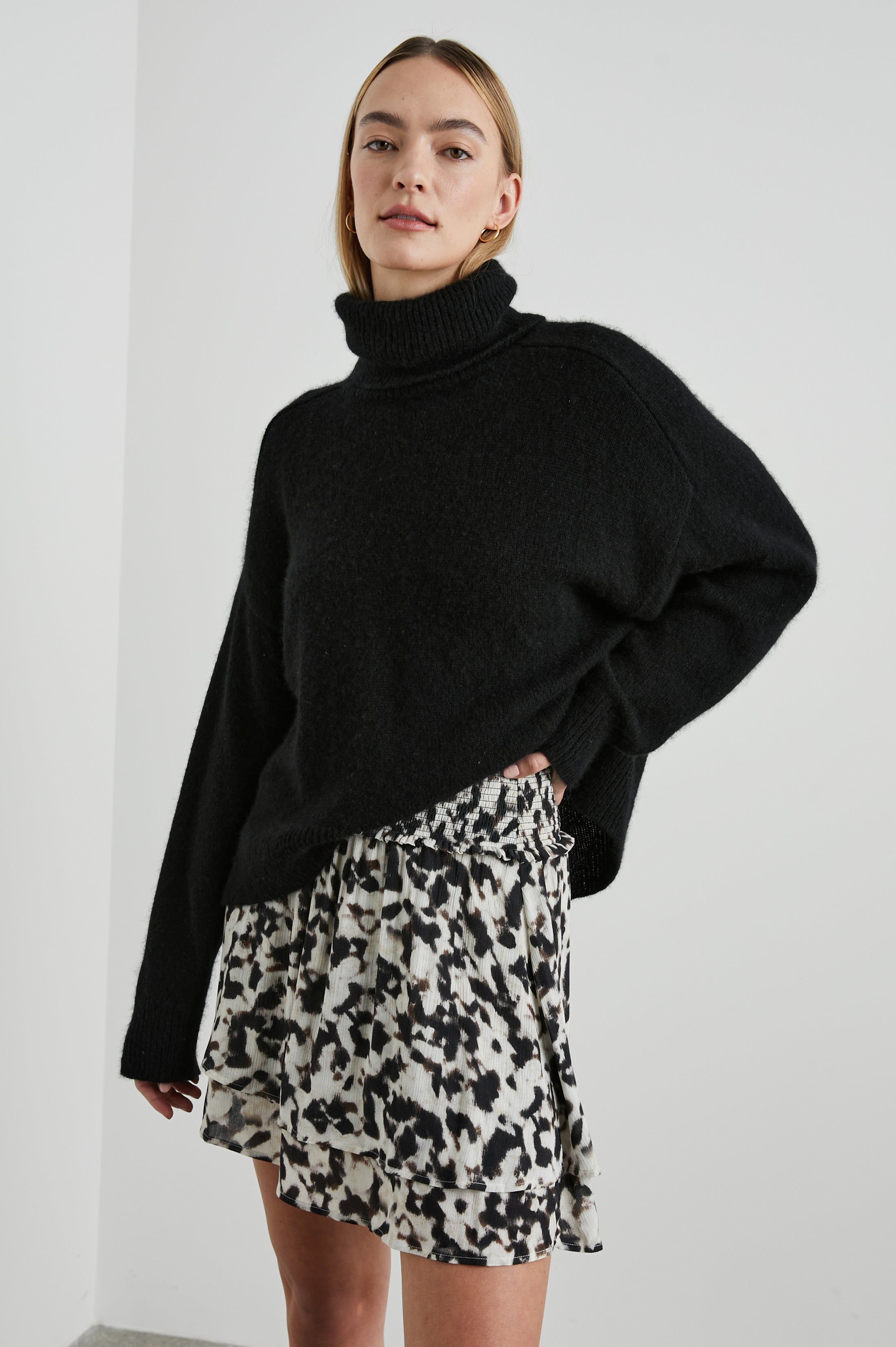 ESTELLE SWEATER - BLACK sold by Rails product image thumbnail 2