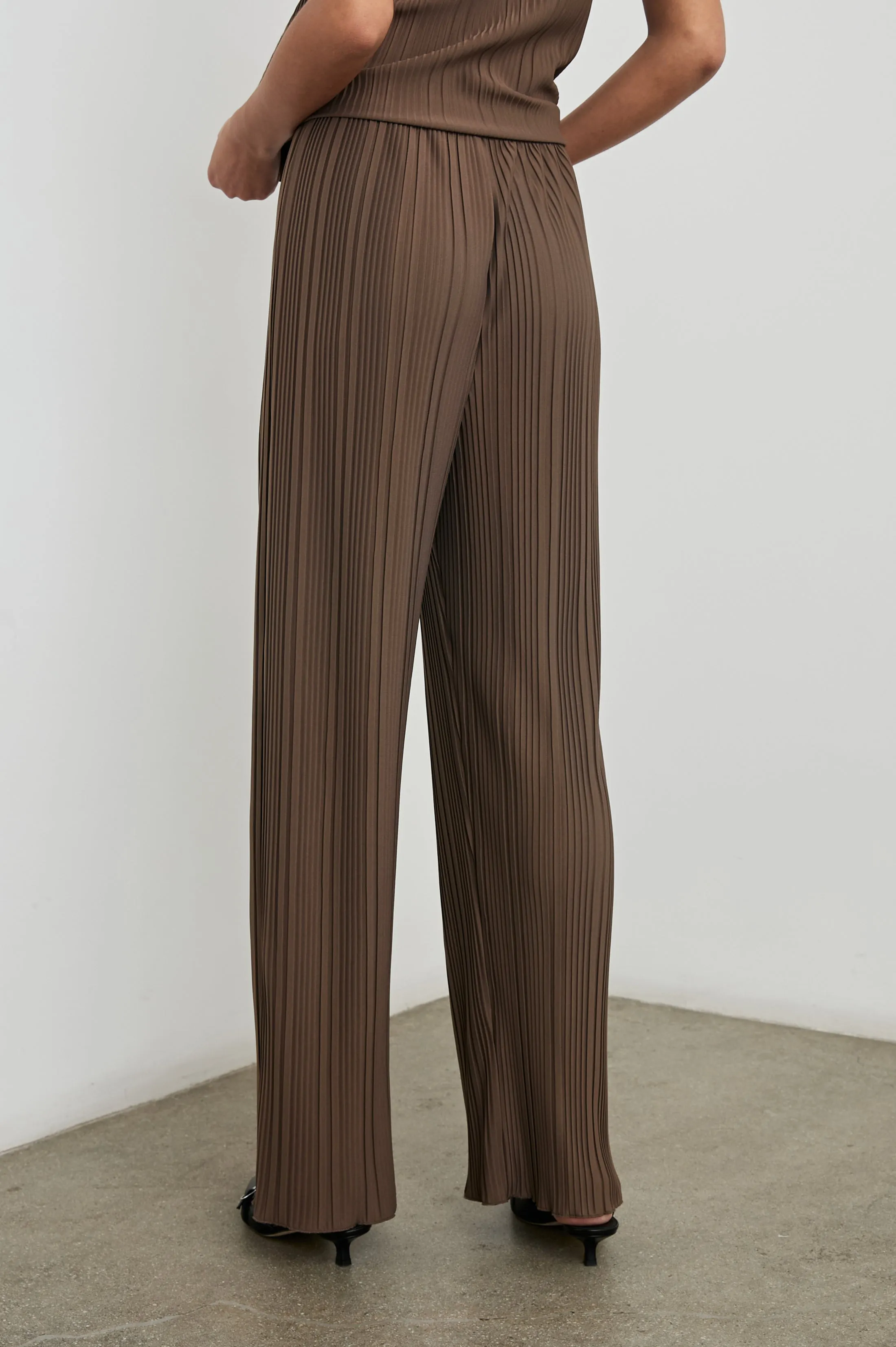 LIANA PANT - MOREL sold by Rails product image thumbnail 2