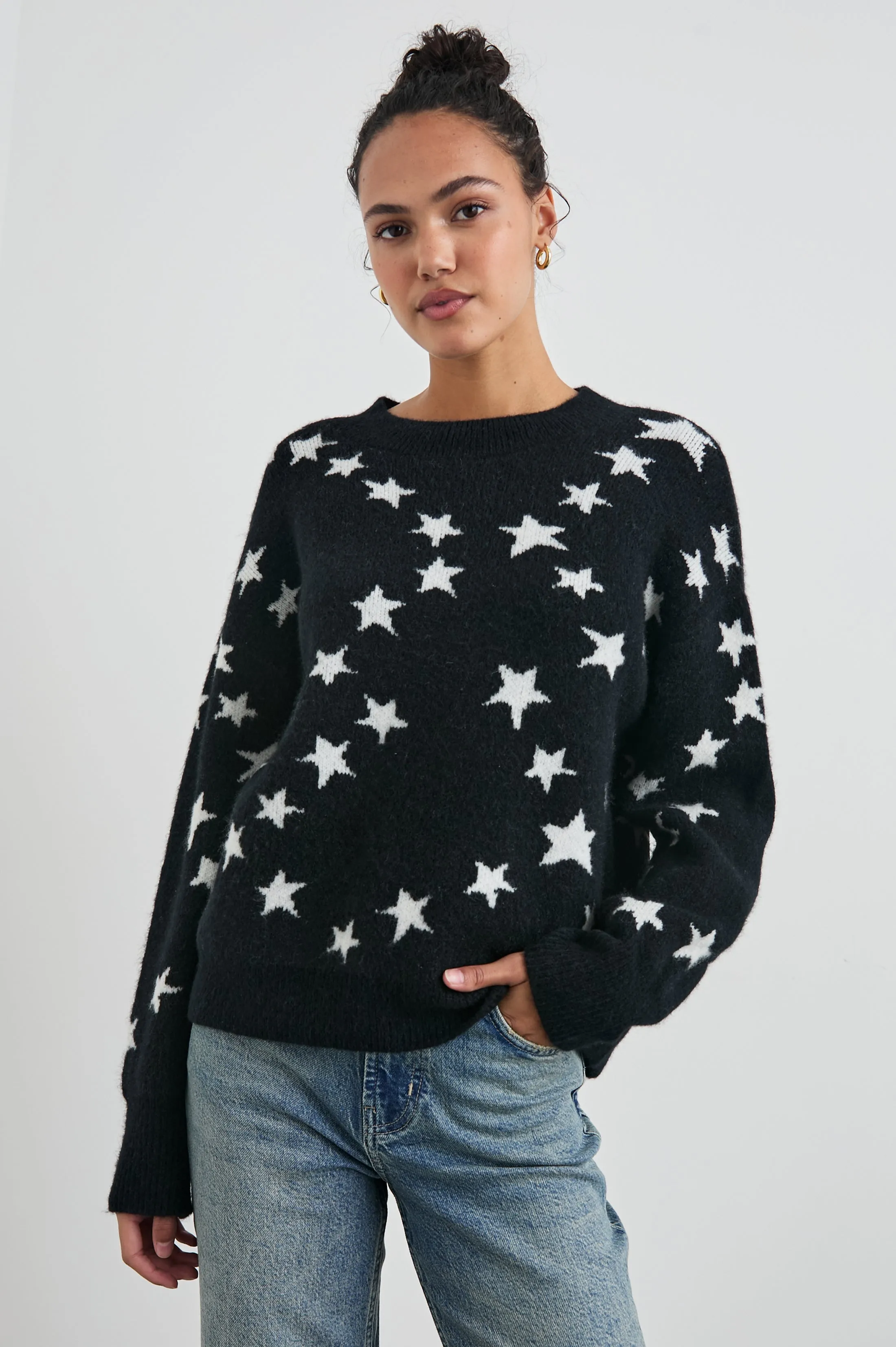 KANA SWEATER - STAR CHAIN sold by Rails