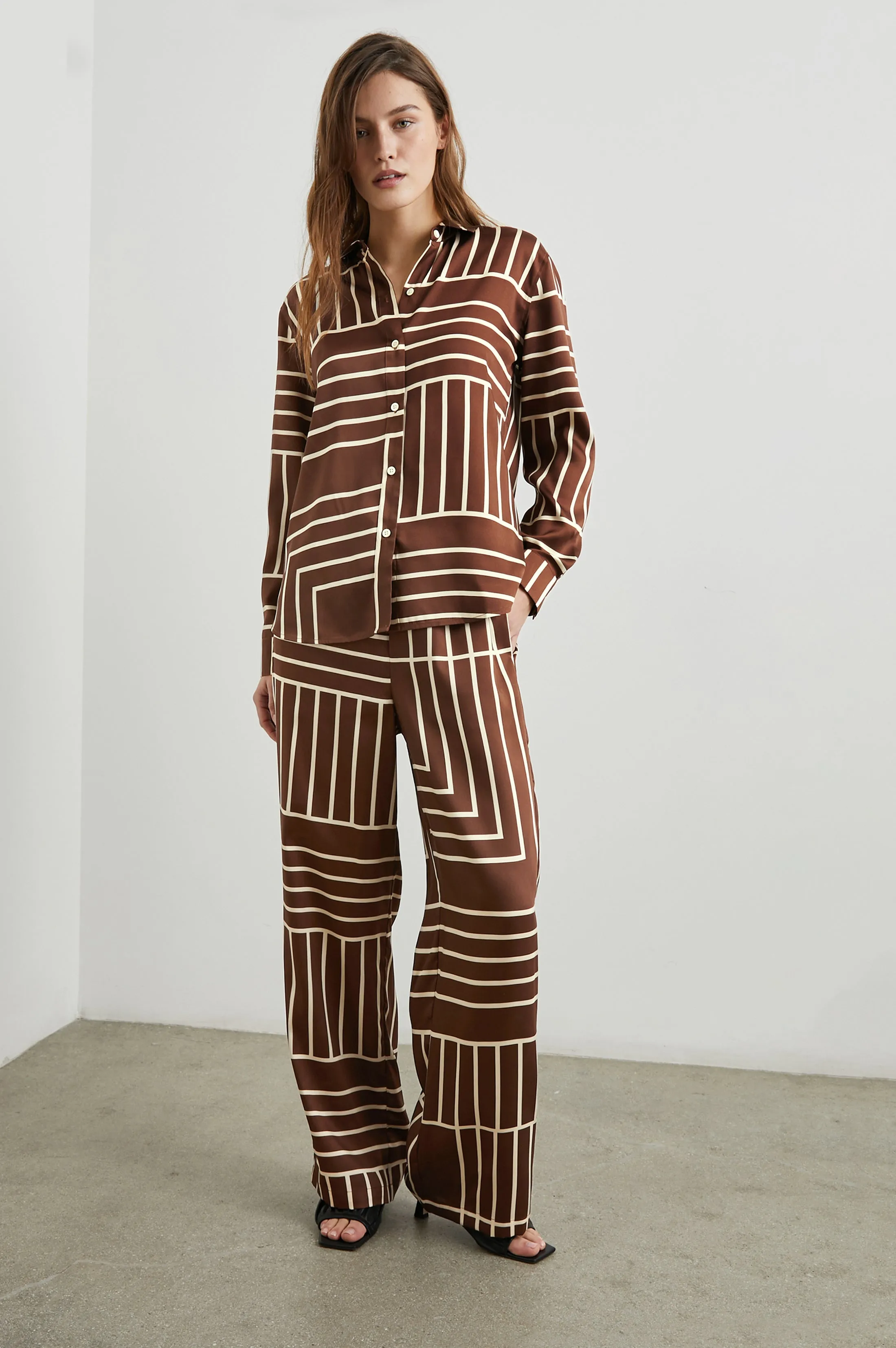 DAMANI PANT - BROWN LINE ART sold by Rails product image thumbnail 5