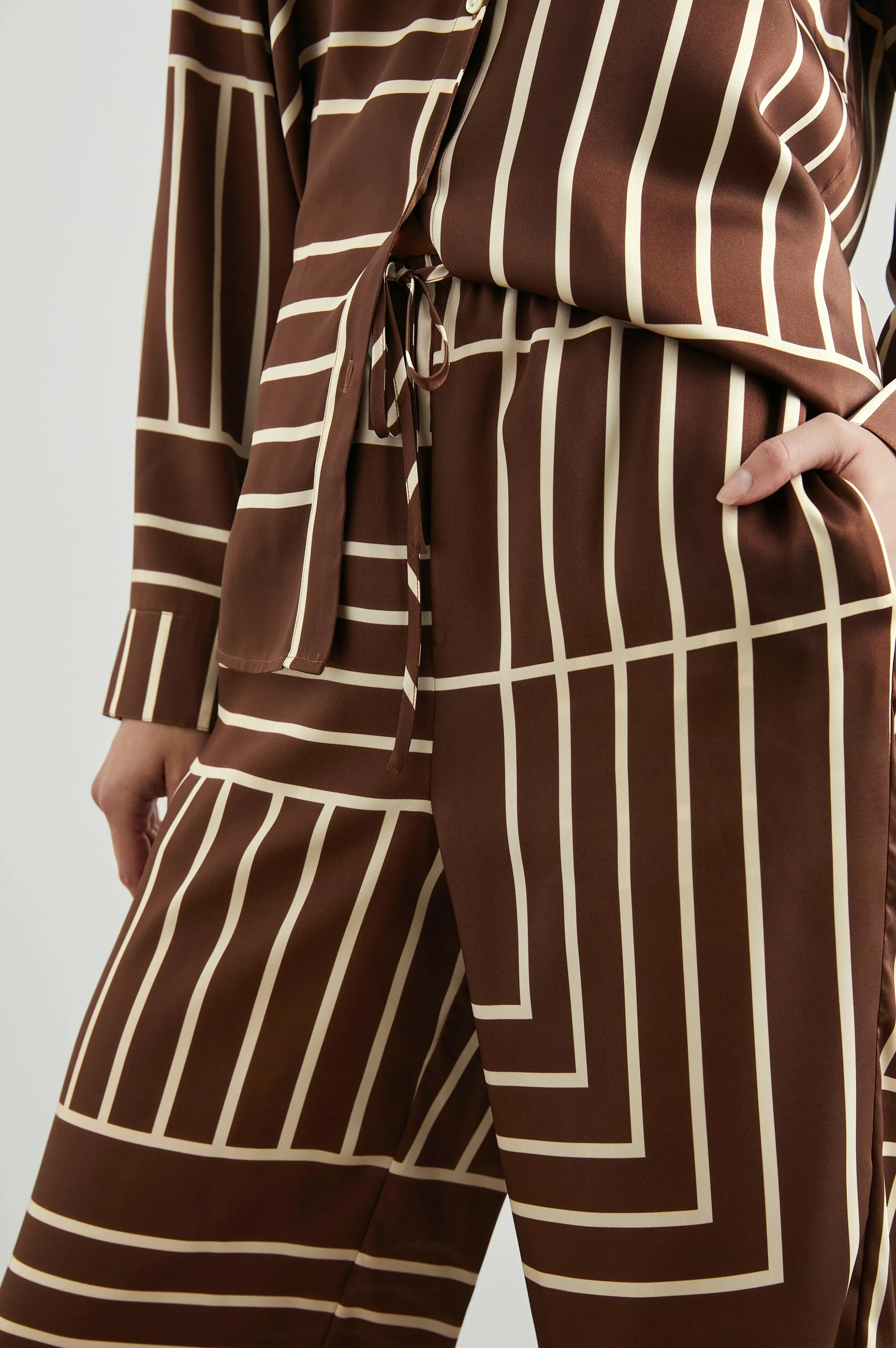 DAMANI PANT - BROWN LINE ART sold by Rails product image thumbnail 4