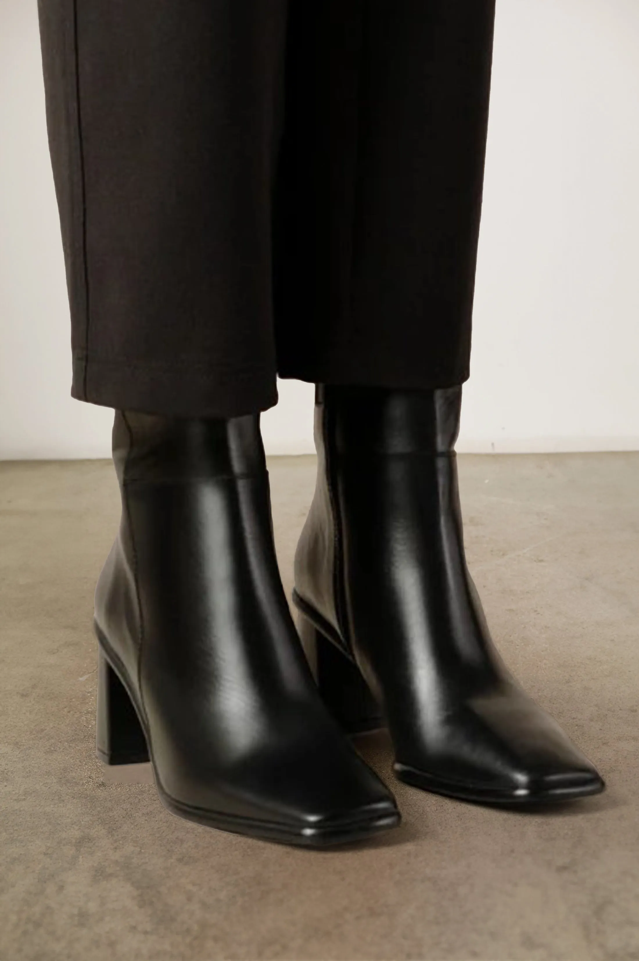 ALOHAS WEST BOOT - TOTAL BLACK sold by Rails product image thumbnail 2