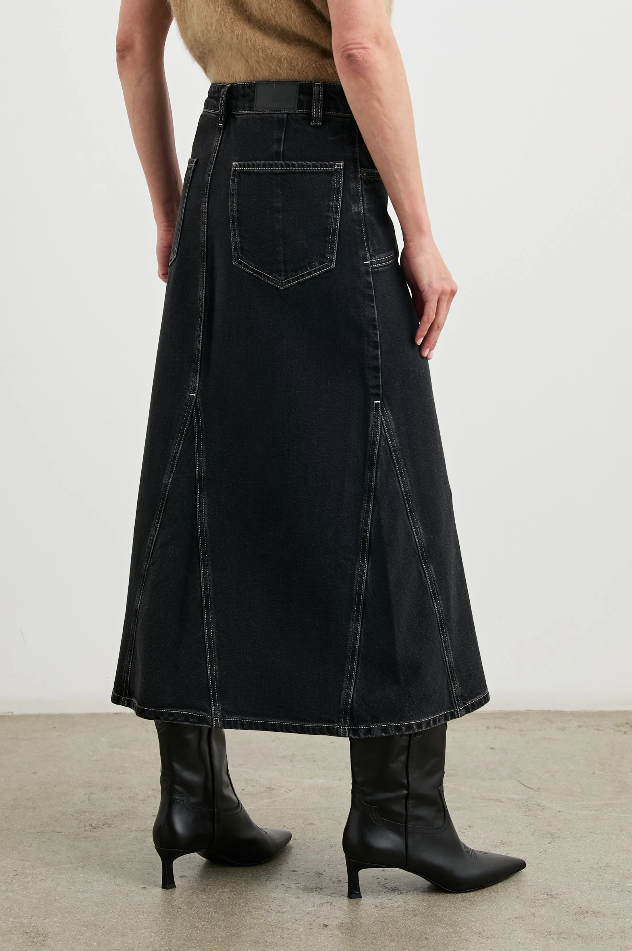 DEL REY SKIRT - BLACK SAND sold by Rails product image thumbnail 3