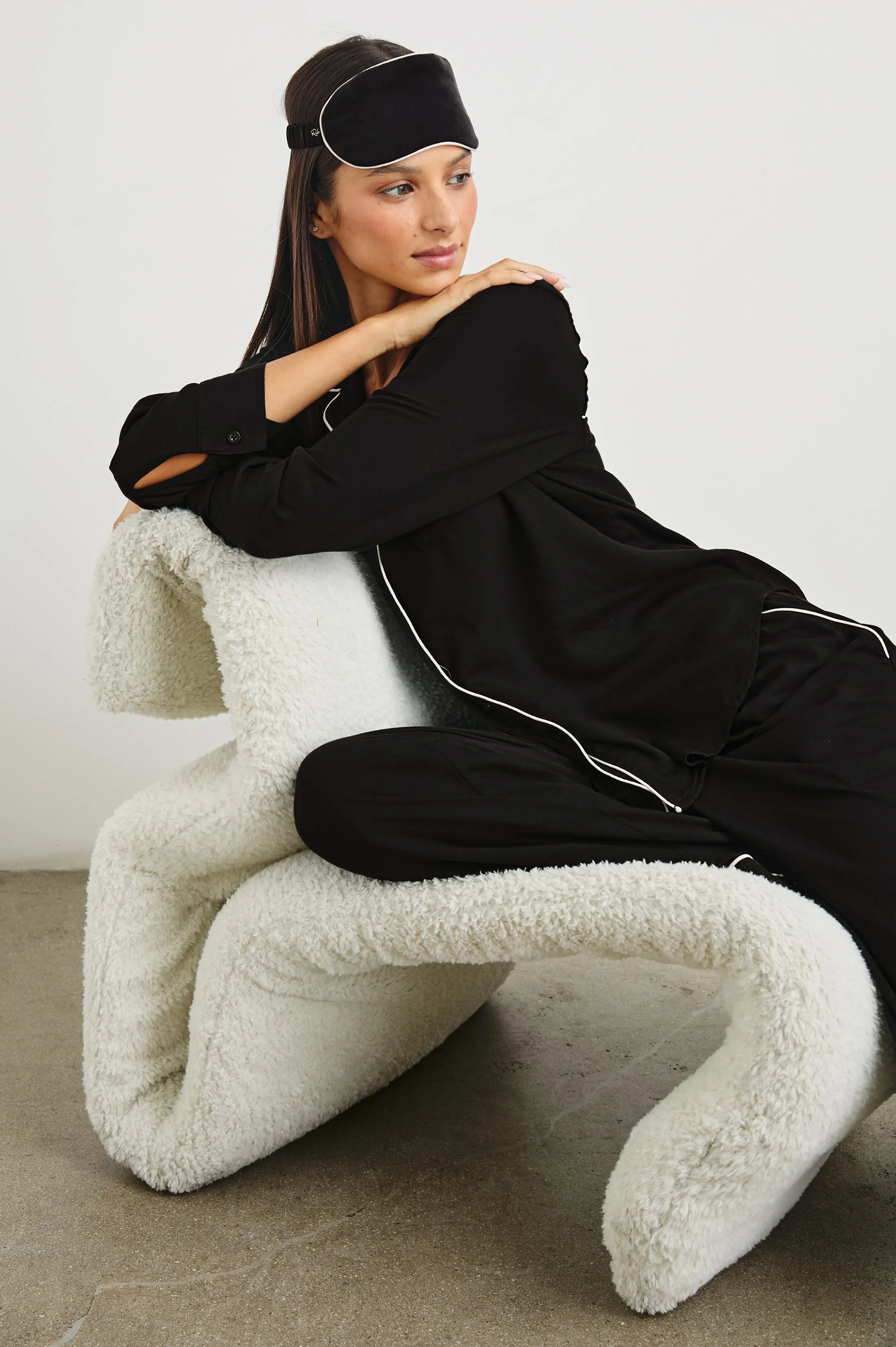 SILK EYE MASK - BLACK WHITE sold by Rails product image thumbnail 3