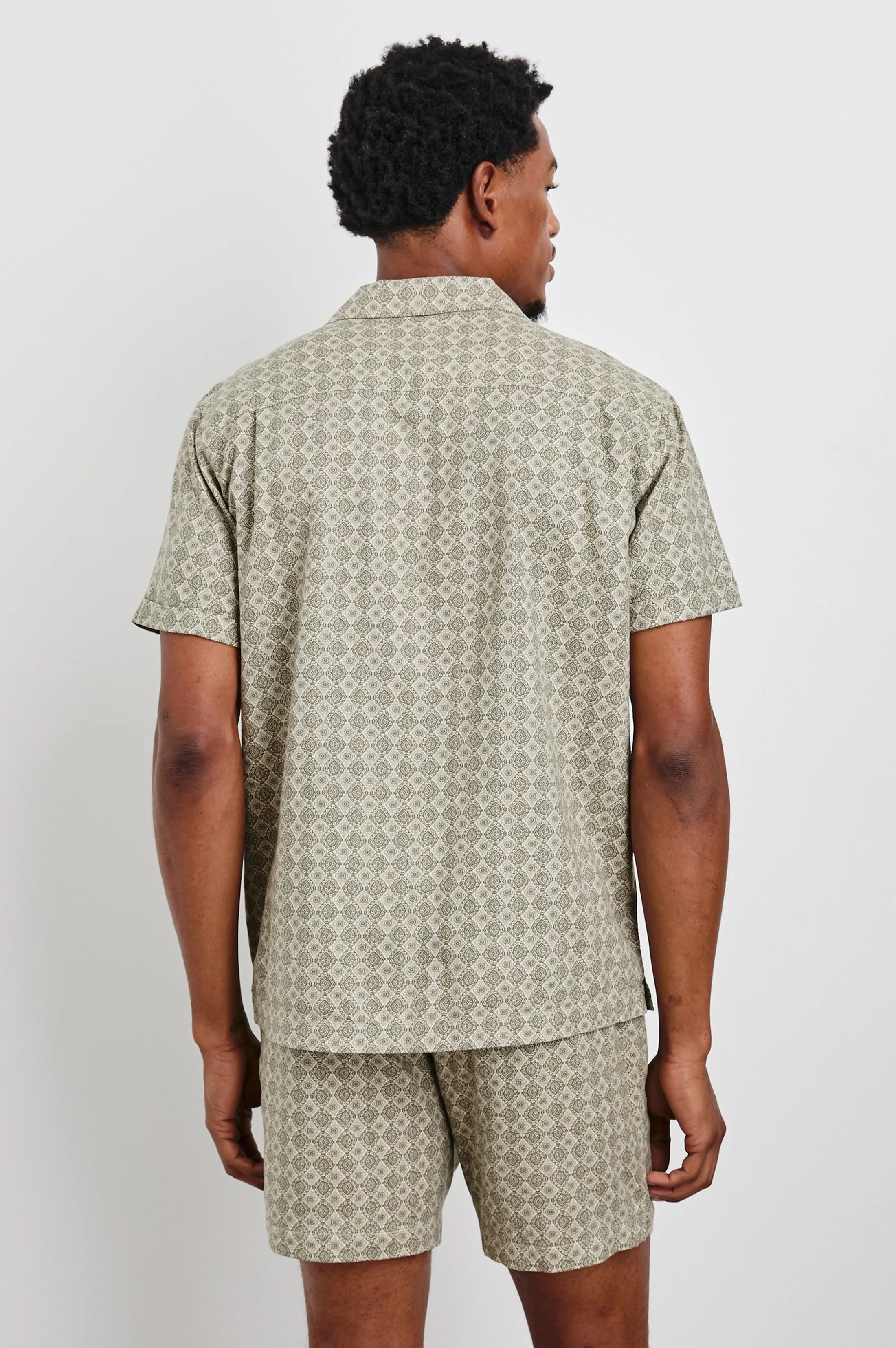 ATLAS SHIRT - DIAMOND OAT OLIVE sold by Rails product image thumbnail 5