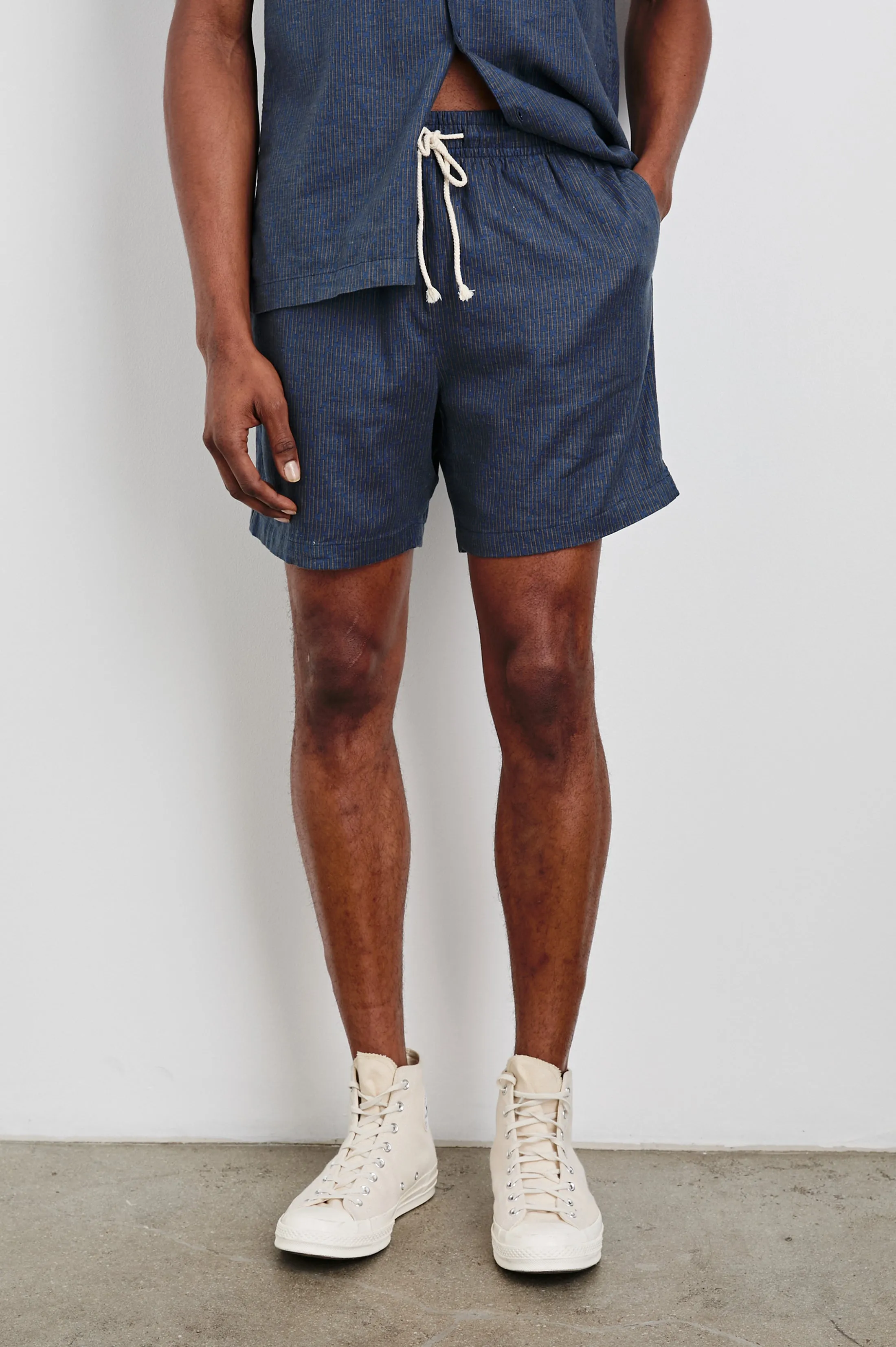 ARIES SHORT - NAVY CEDAR VERTICAL sold by Rails
