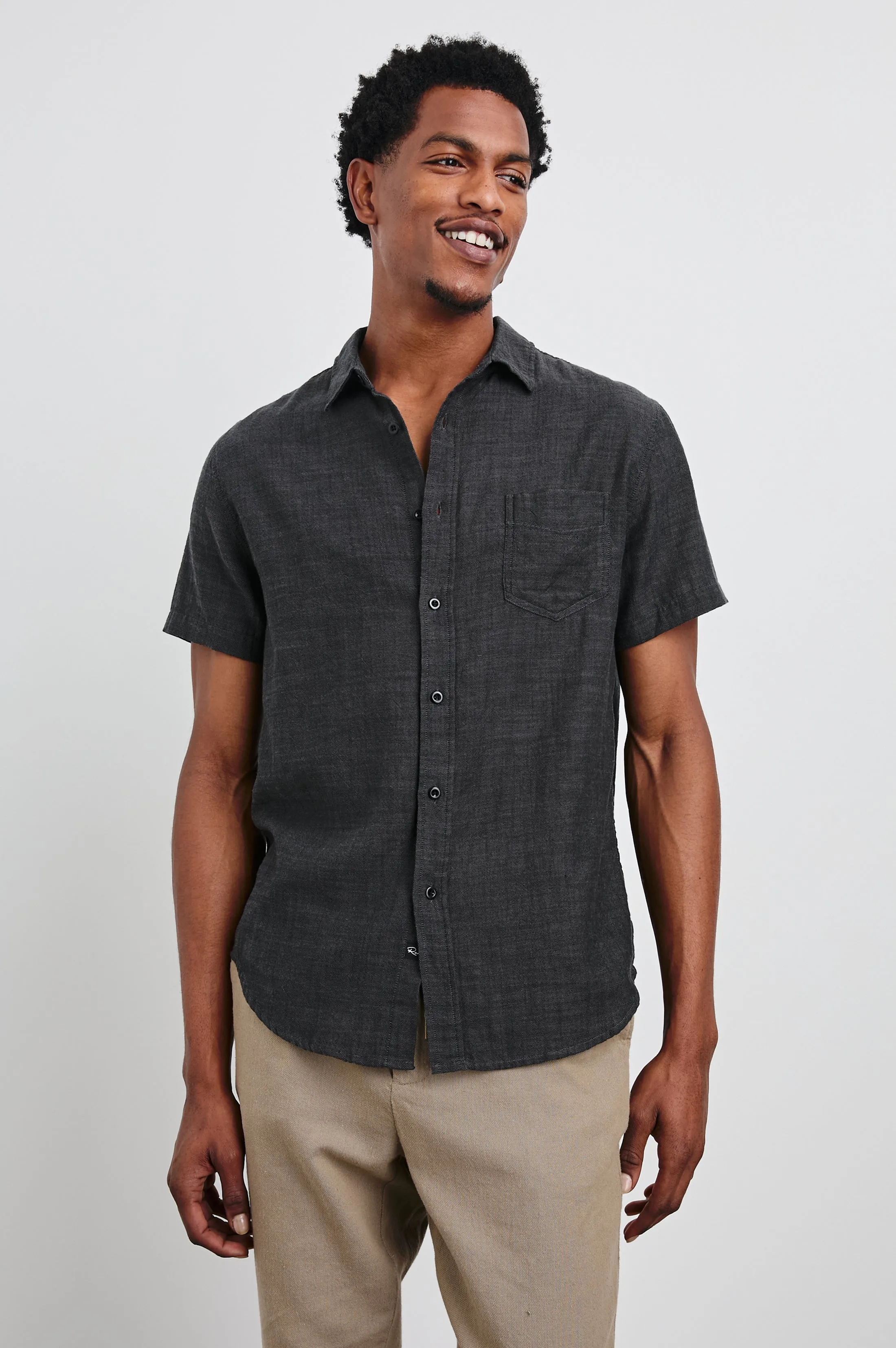 FAIRFAX SHIRT - BLACK CHAMBRAY sold by Rails