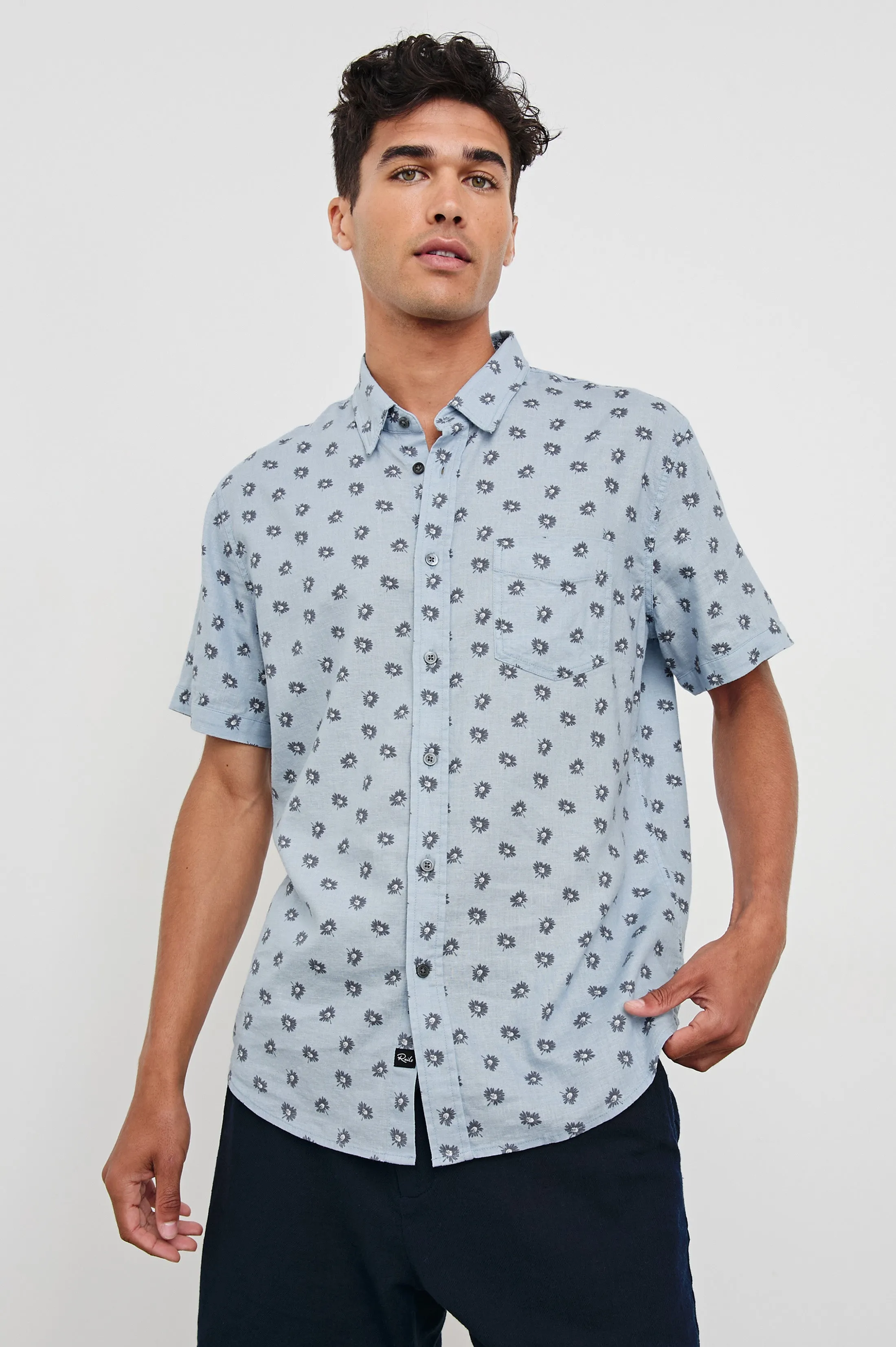 CARSON SHIRT - DAISY TOSS CELESTIAL sold by Rails product image thumbnail 4