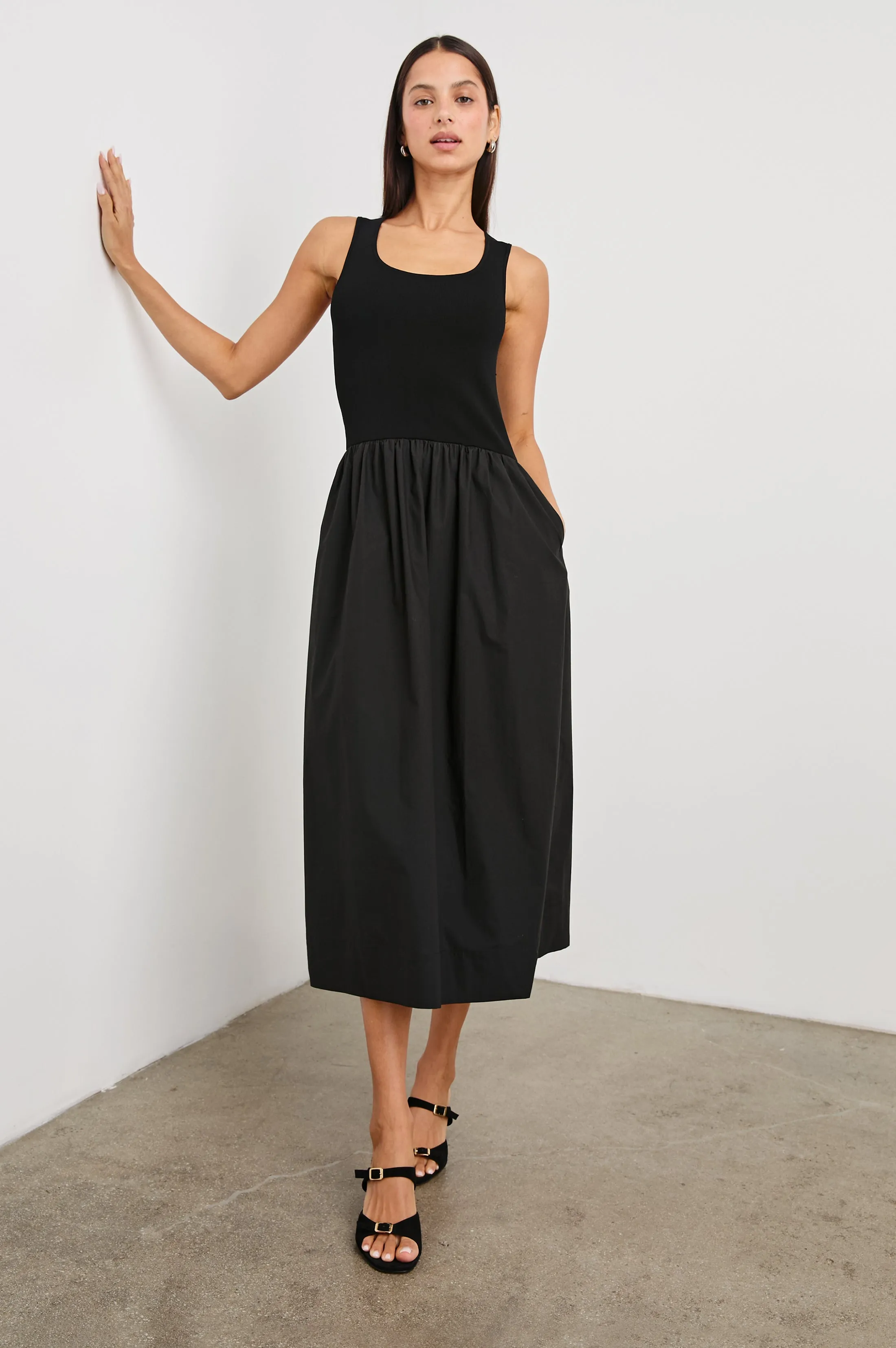 DIA DRESS - BLACK sold by Rails