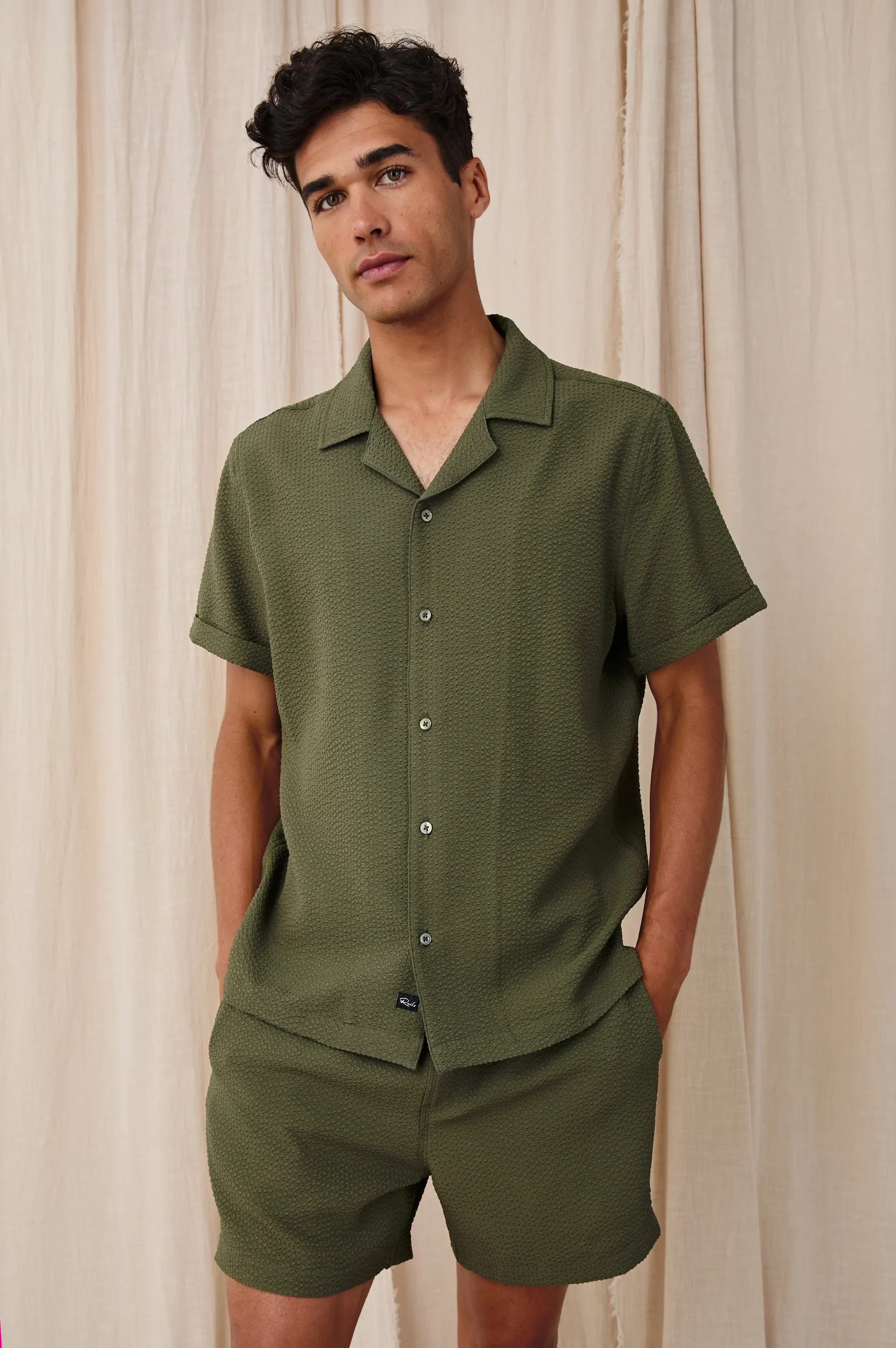 AMALFI SHIRT - OLIVE SEERSUCKER sold by Rails