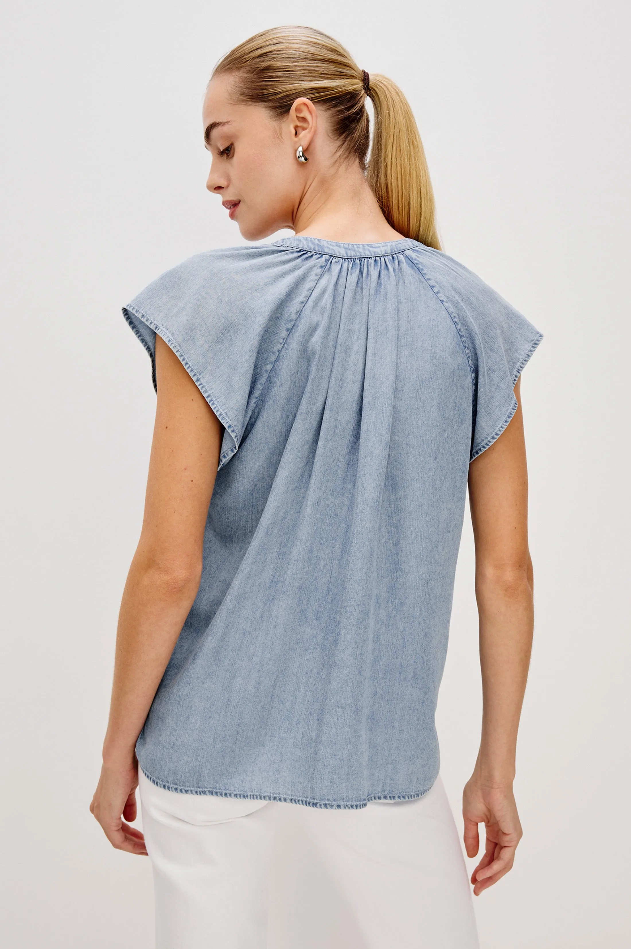 MARIBEL TOP - MEDIUM CLOUD WASH sold by Rails product image thumbnail 4