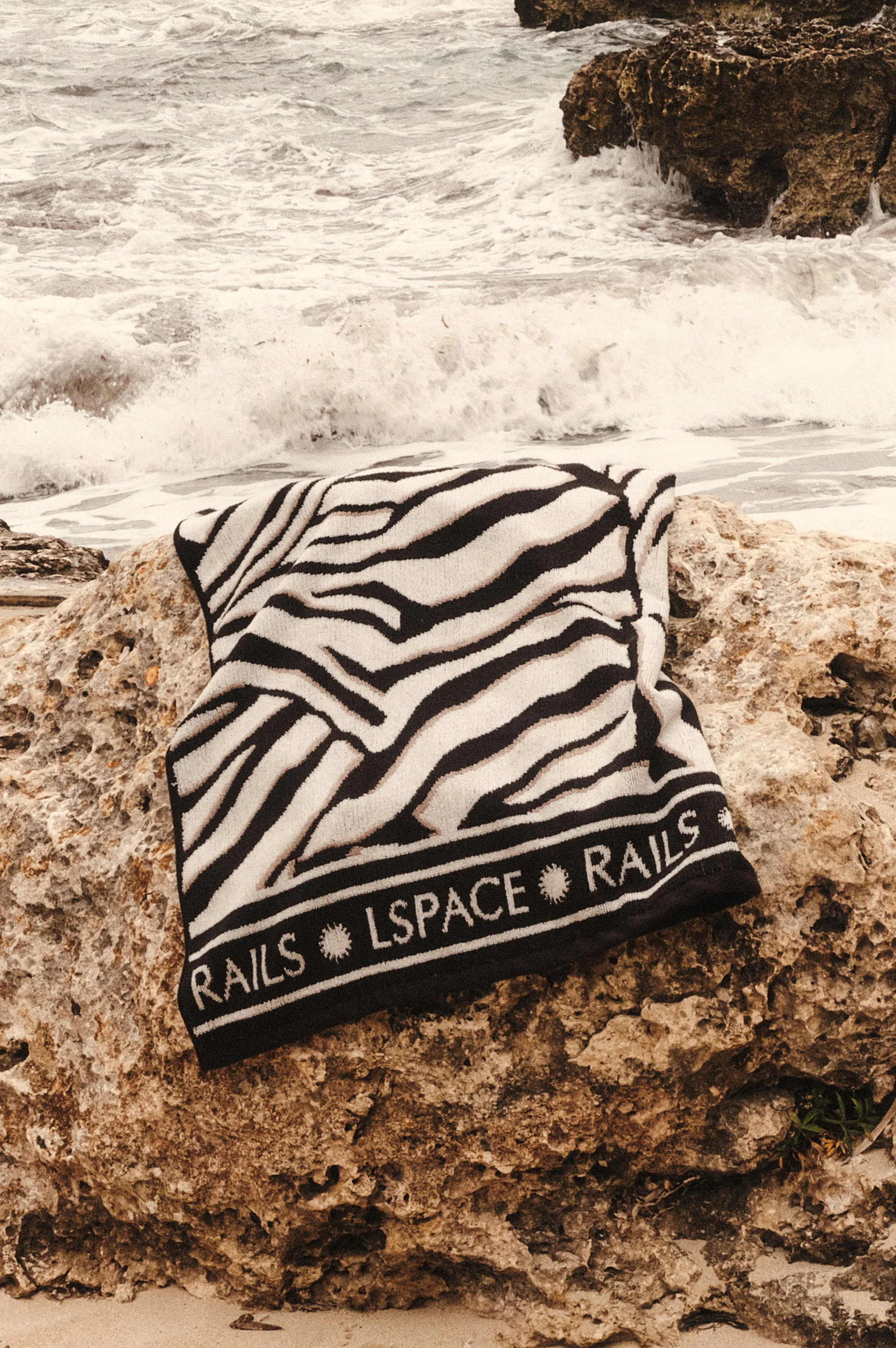 RAILS X LSPACE PLAYA BLANCA TOWEL - PLAYA BLANCA sold by Rails product image thumbnail 2