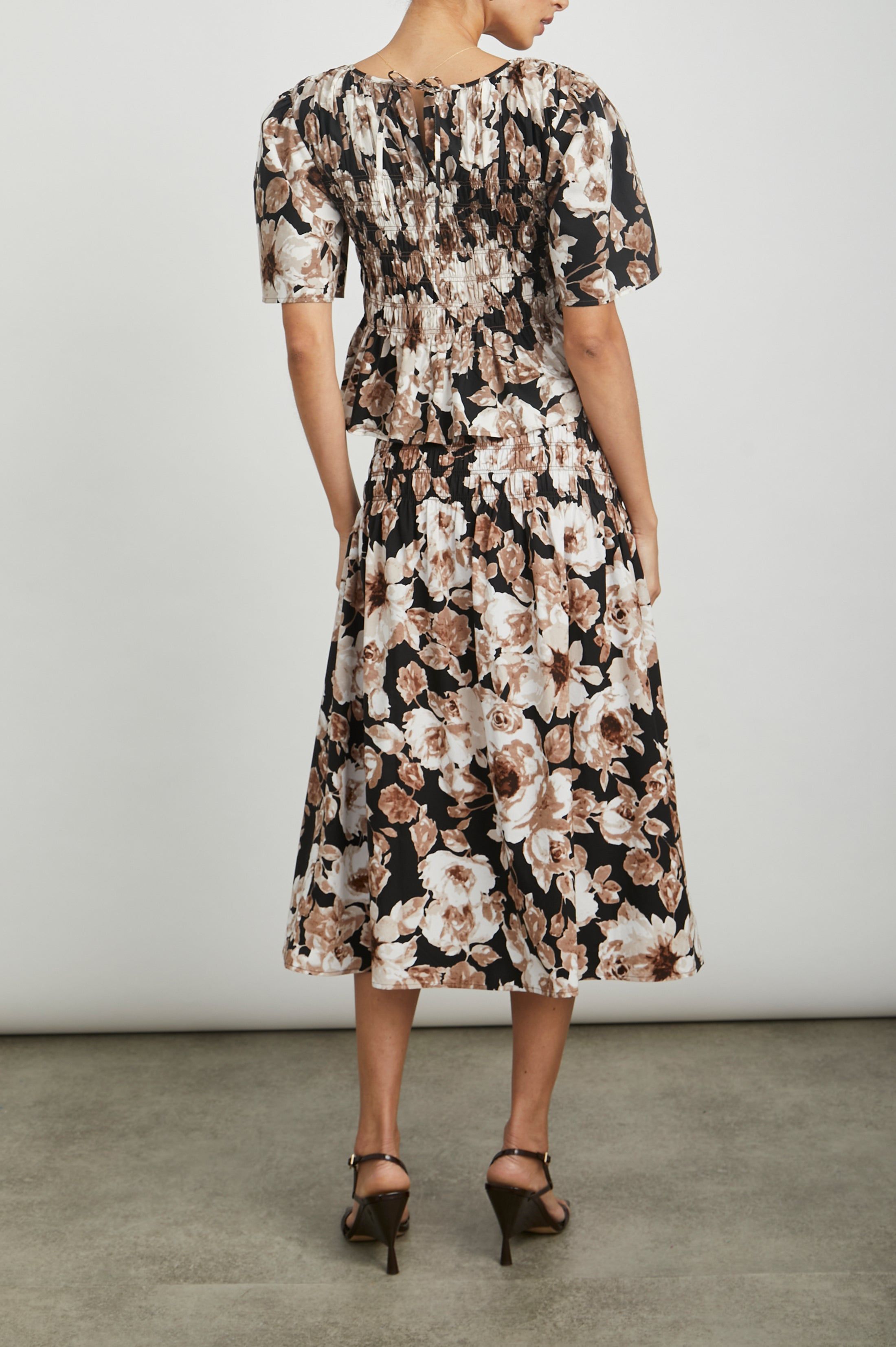 ROSIE TOP - SEPIA ROSES sold by Rails product image thumbnail 5