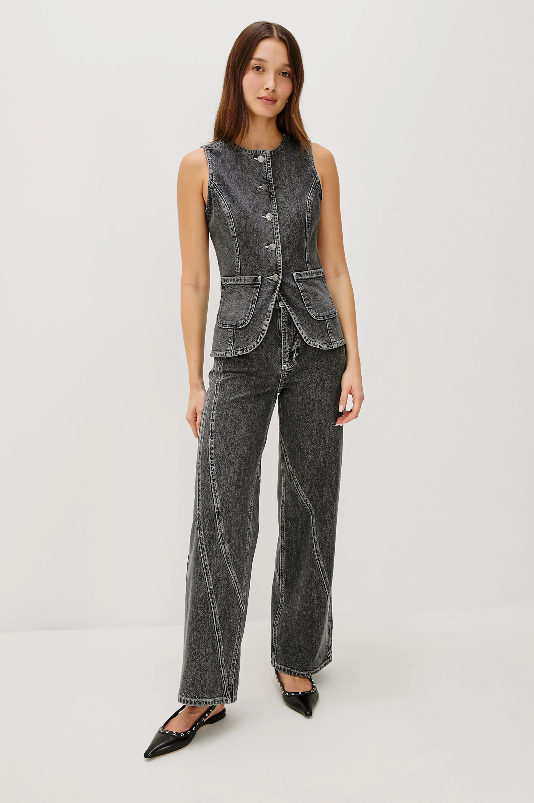 PORTOLA VEST - WASHED CHARCOAL sold by Rails product image thumbnail 4