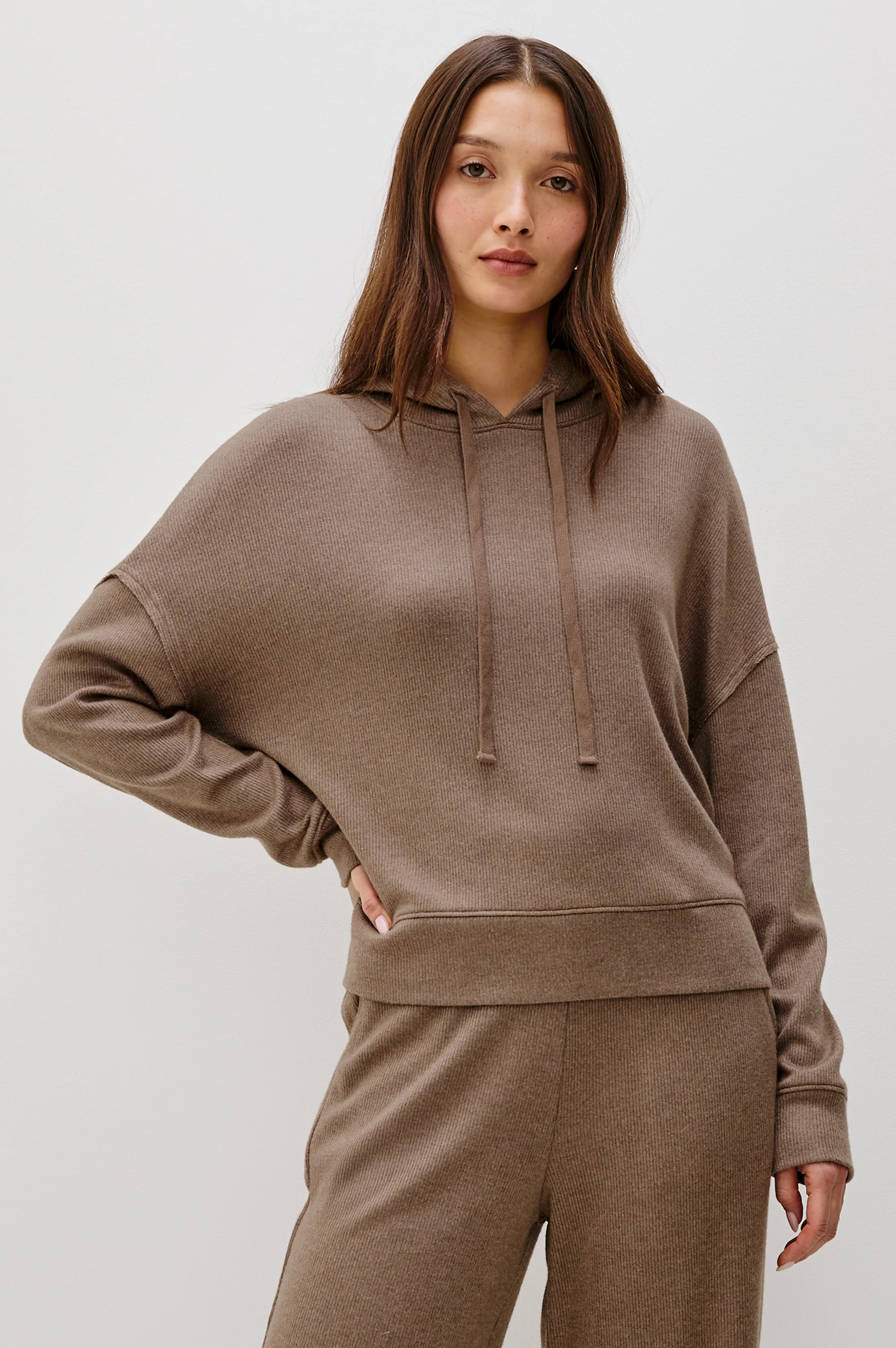 NICO SWEATSHIRT - HEATHER LATTE sold by Rails