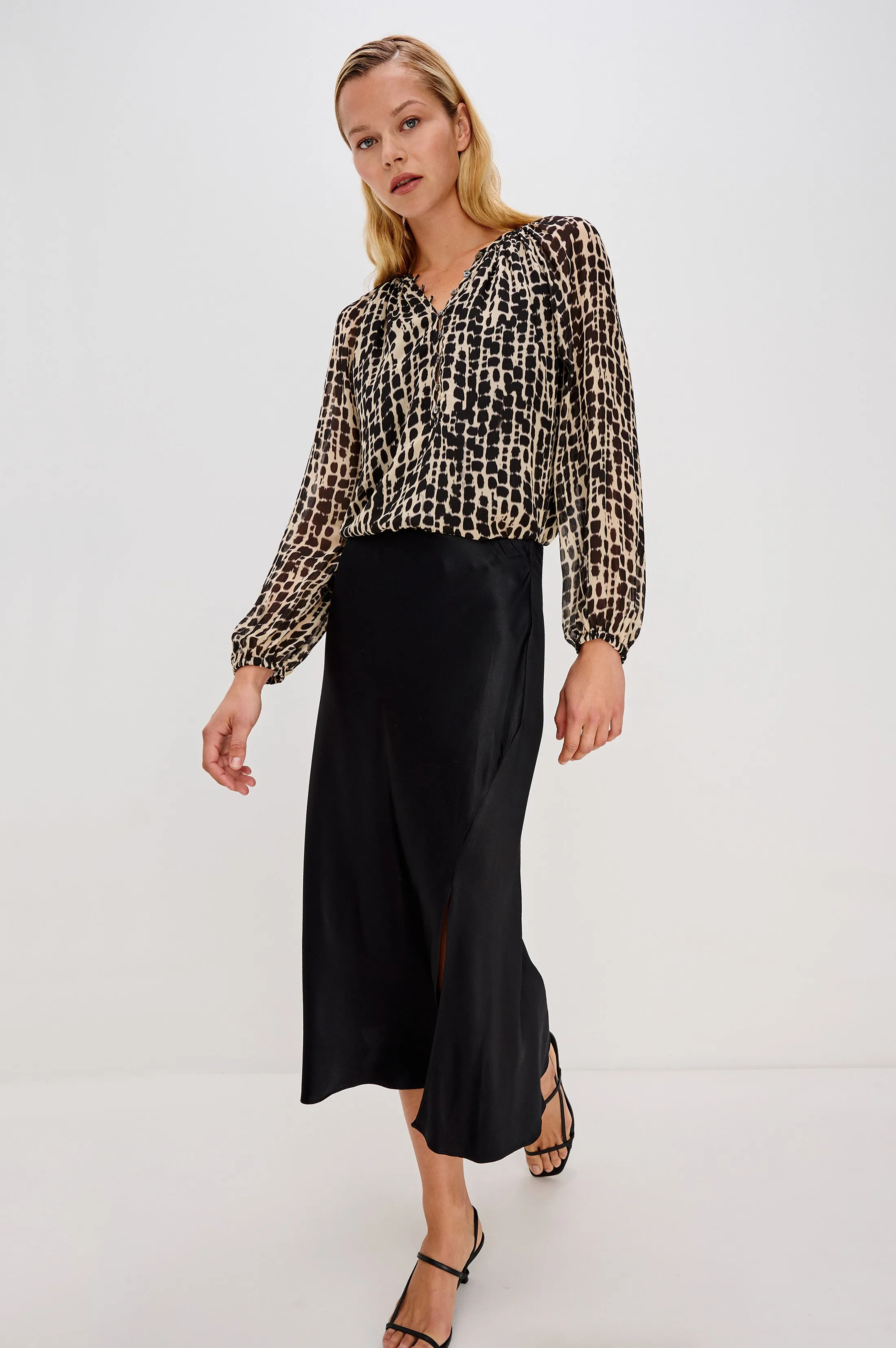 INDI TOP - SPOTTED SHIBORI sold by Rails product image thumbnail 3