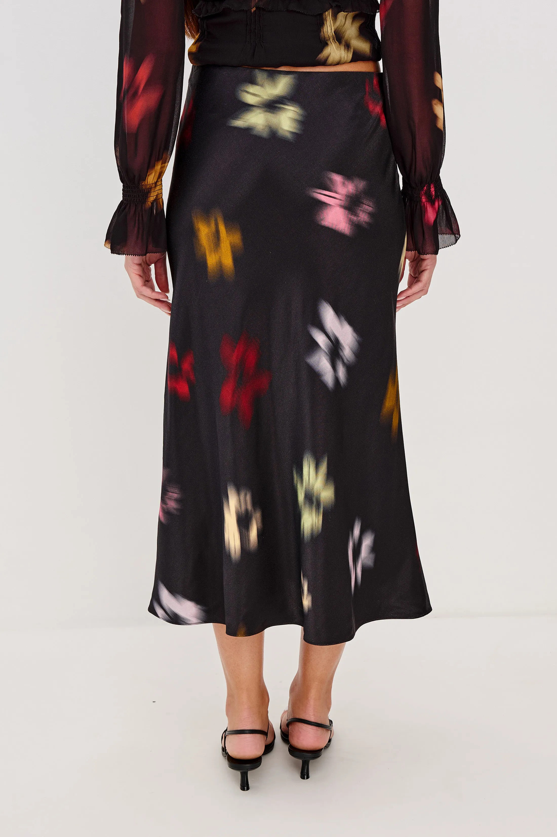ANYA SKIRT - ONYX BLURRED FLORAL sold by Rails product image thumbnail 4
