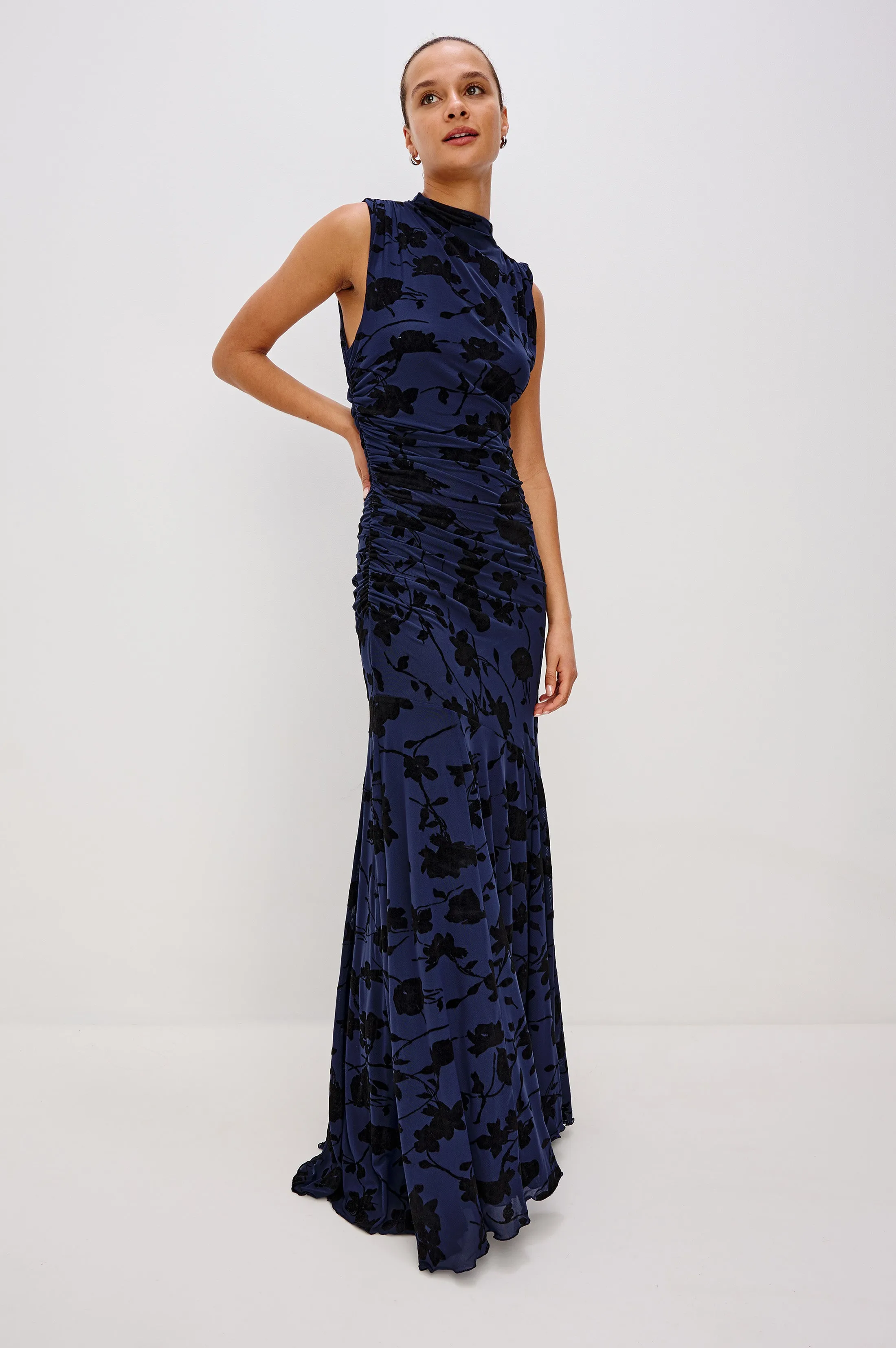 COSMOS DRESS - NAVY TOSSED ROSES sold by Rails product image thumbnail 4