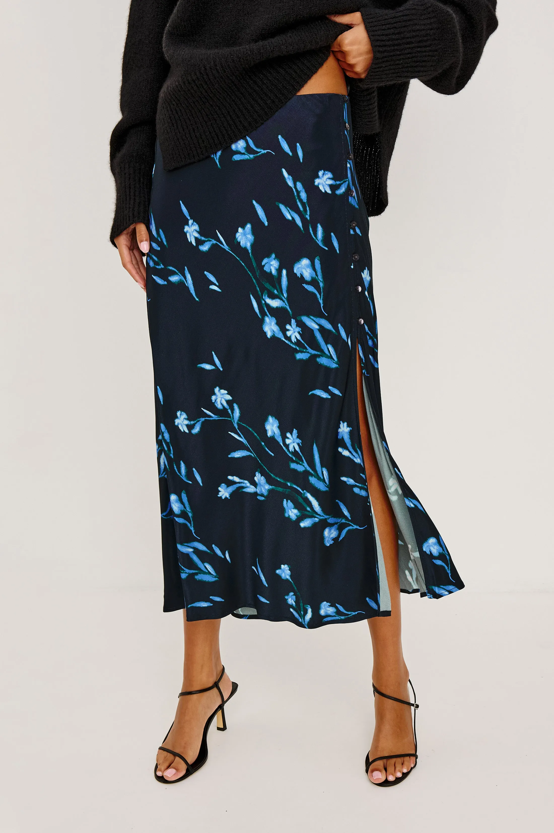 ANYA SKIRT - BLUE CARNATION sold by Rails