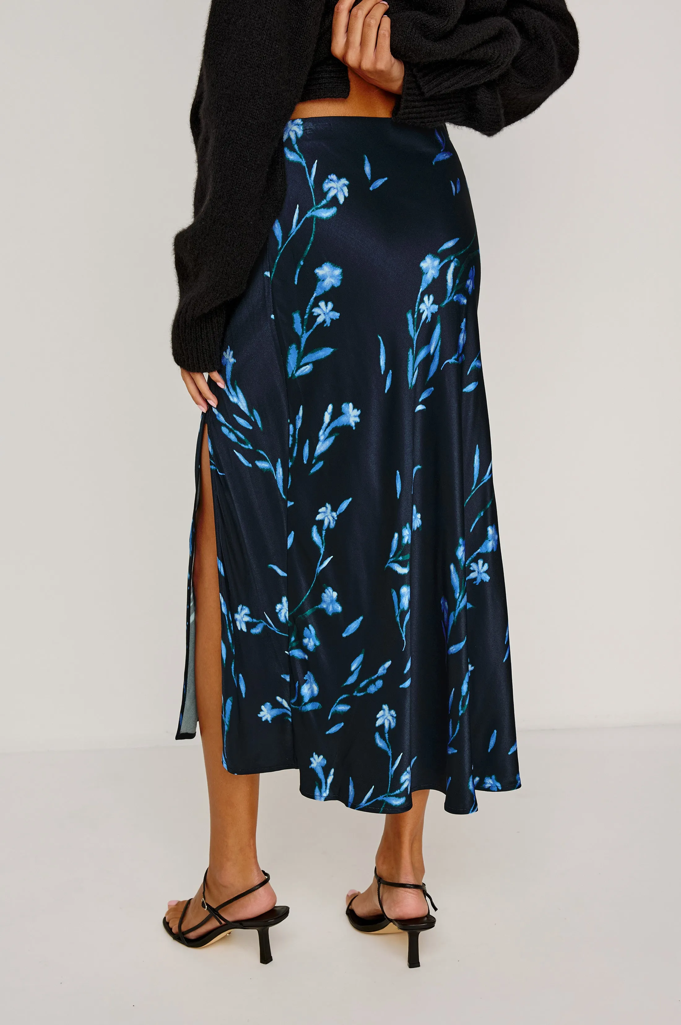 ANYA SKIRT - BLUE CARNATION sold by Rails product image thumbnail 5