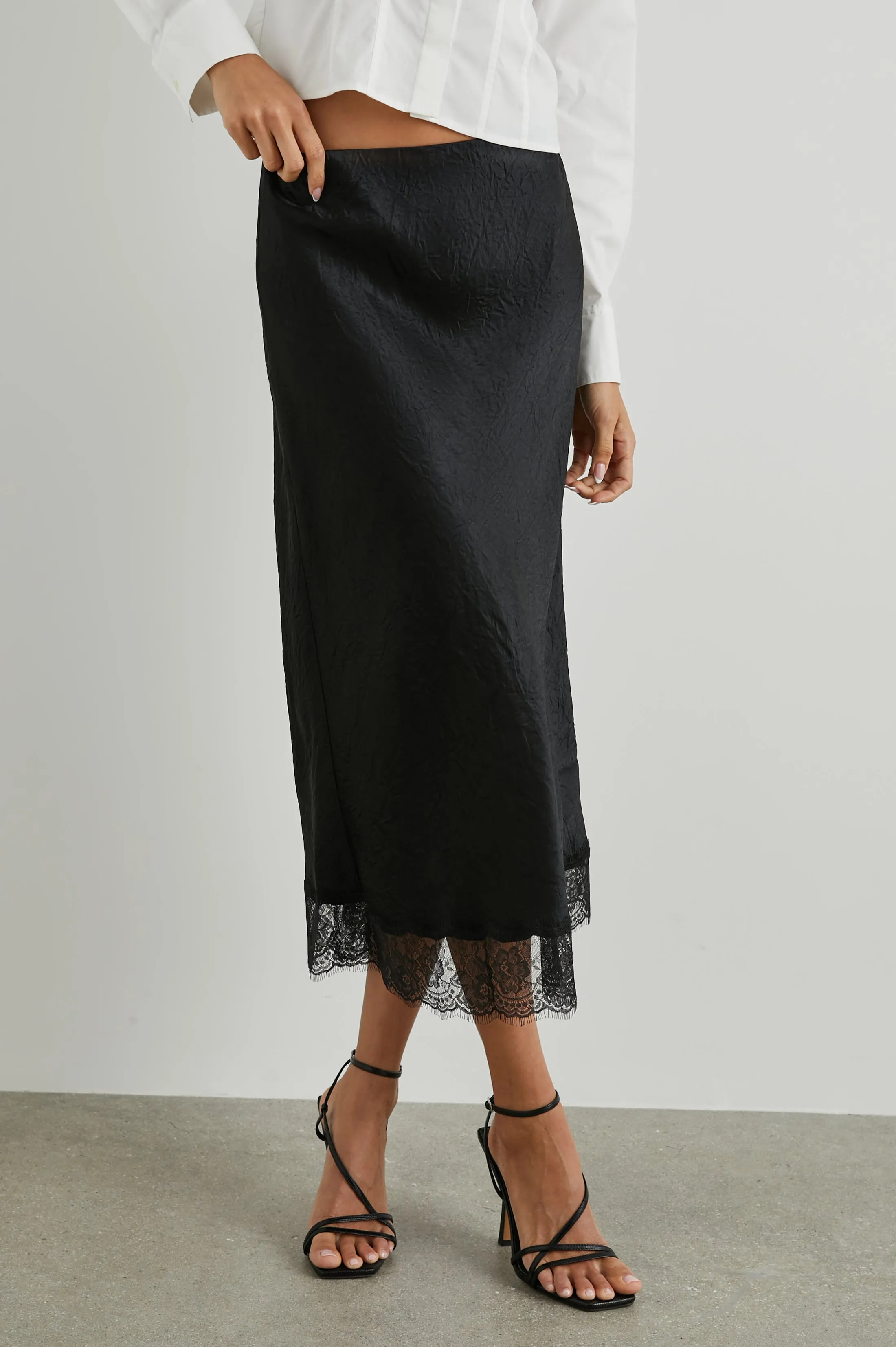 EBONY SKIRT - BLACK sold by Rails