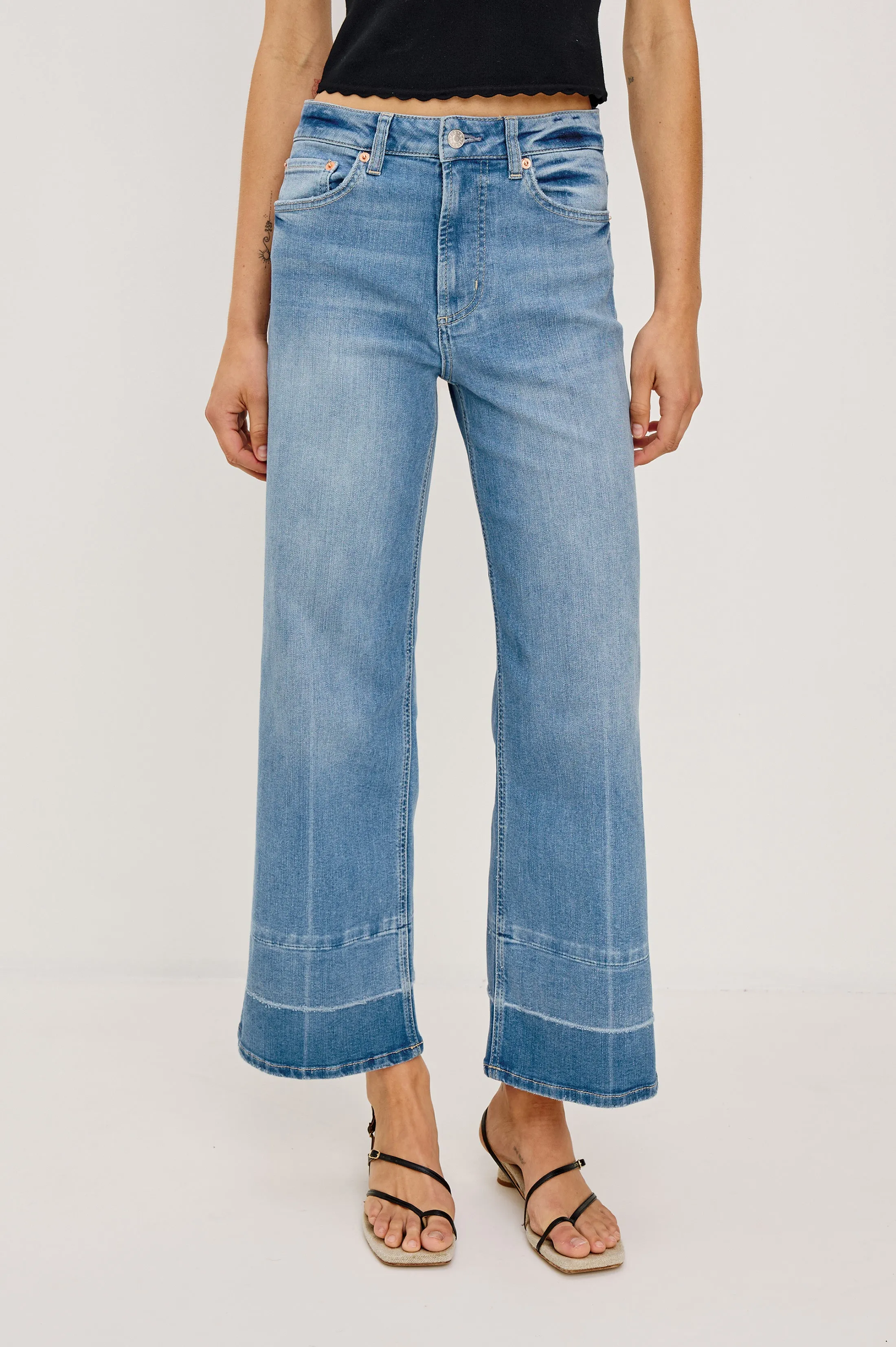 GETTY CROP WIDE LEG - INDEPENDENCE sold by Rails