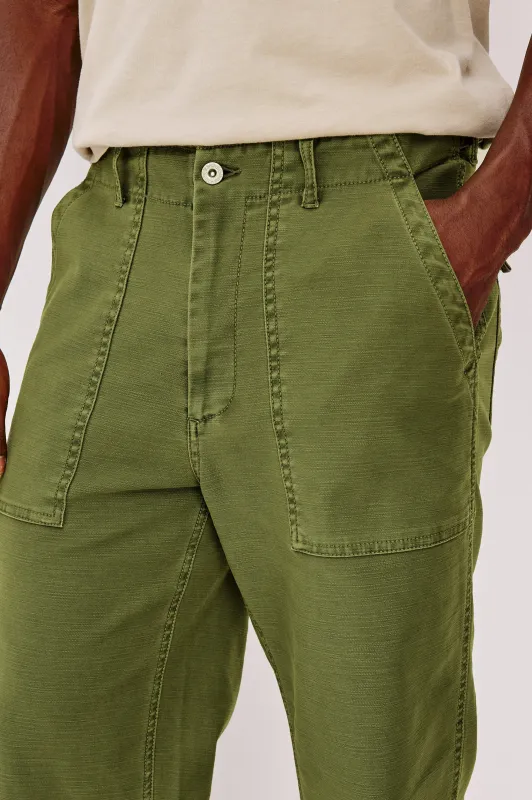 DECKER PANT - OLIVE sold by Rails