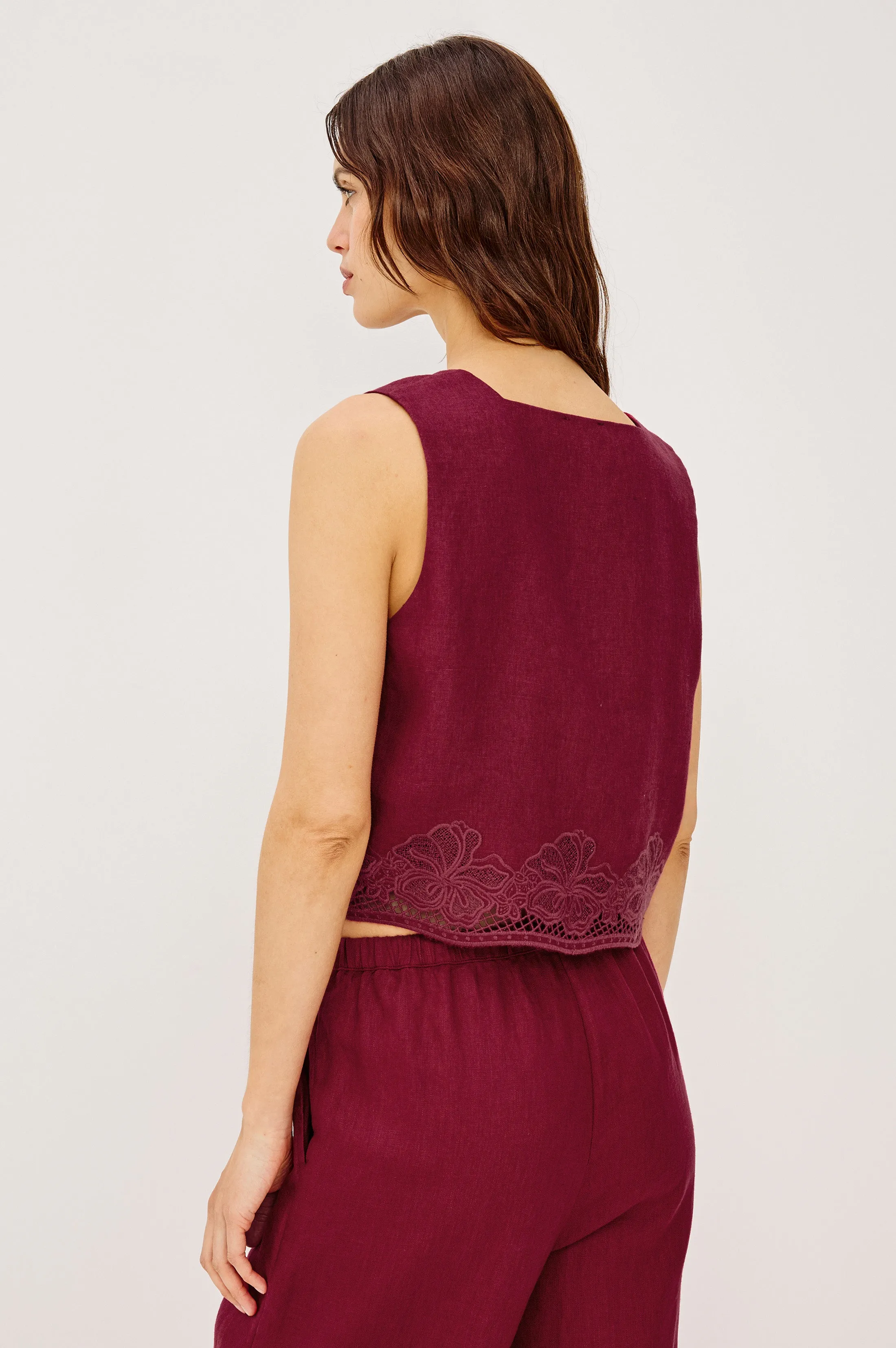 AKIRA TOP - BERRY HIBISCUS EMBROIDERY sold by Rails product image thumbnail 5