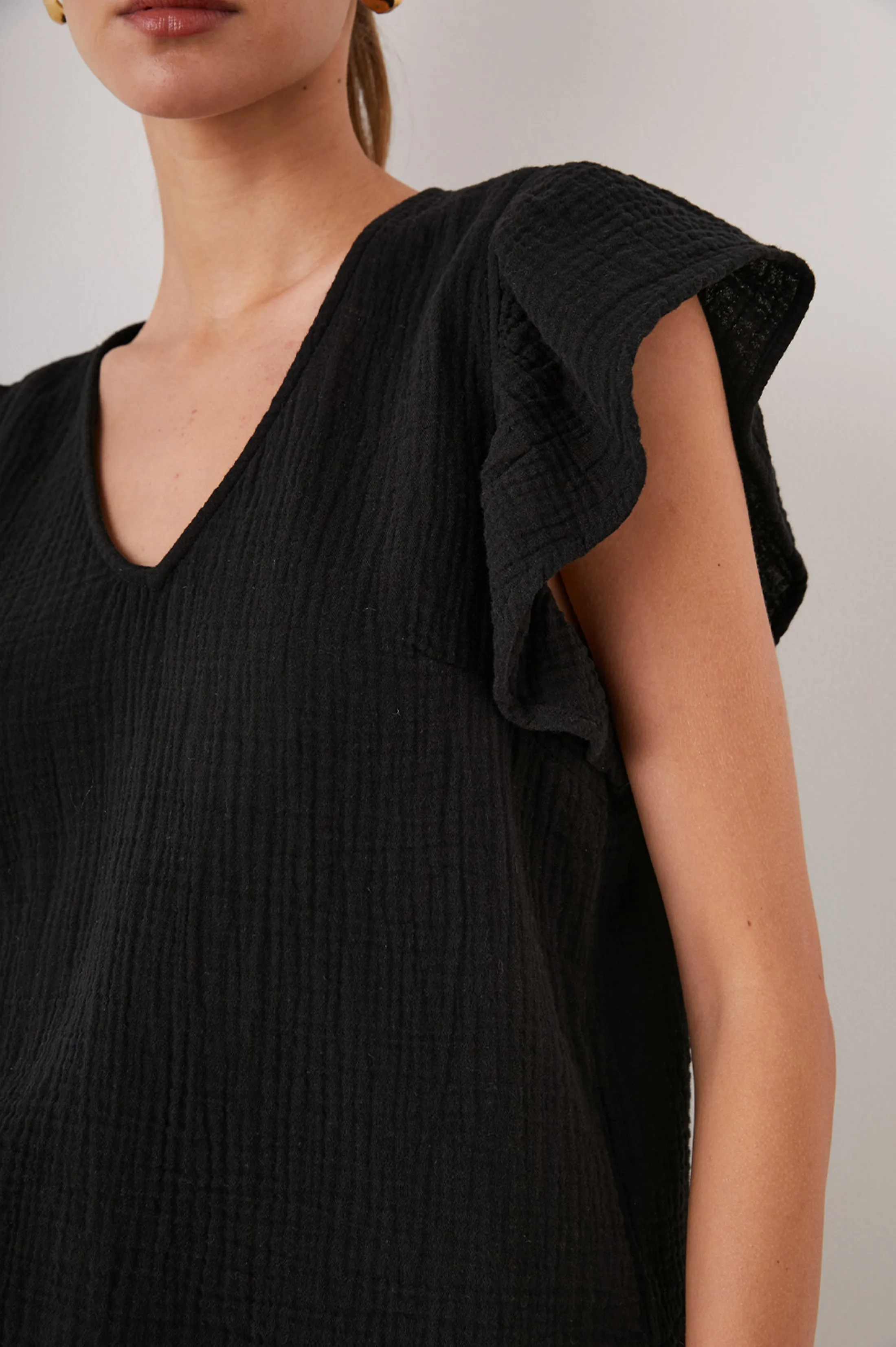 LELA SHIRT - BLACK sold by Rails product image thumbnail 2