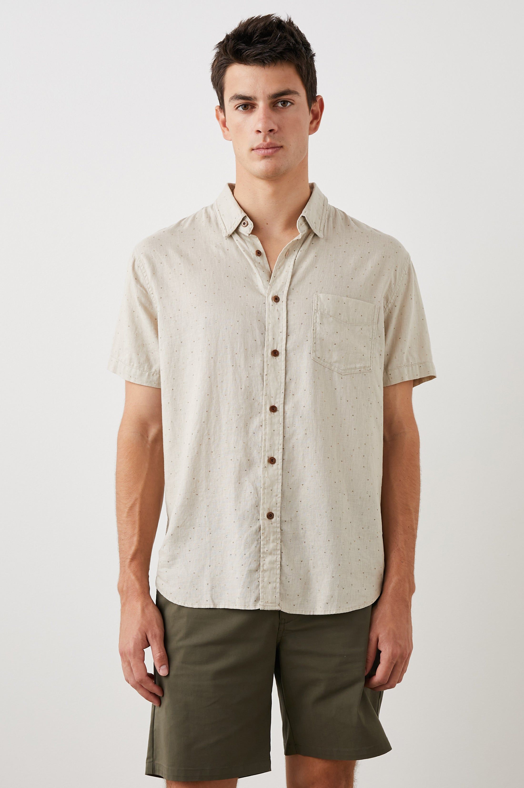 CARSON SHIRT - TRIANGLE GEO RETRO PAPER sold by Rails