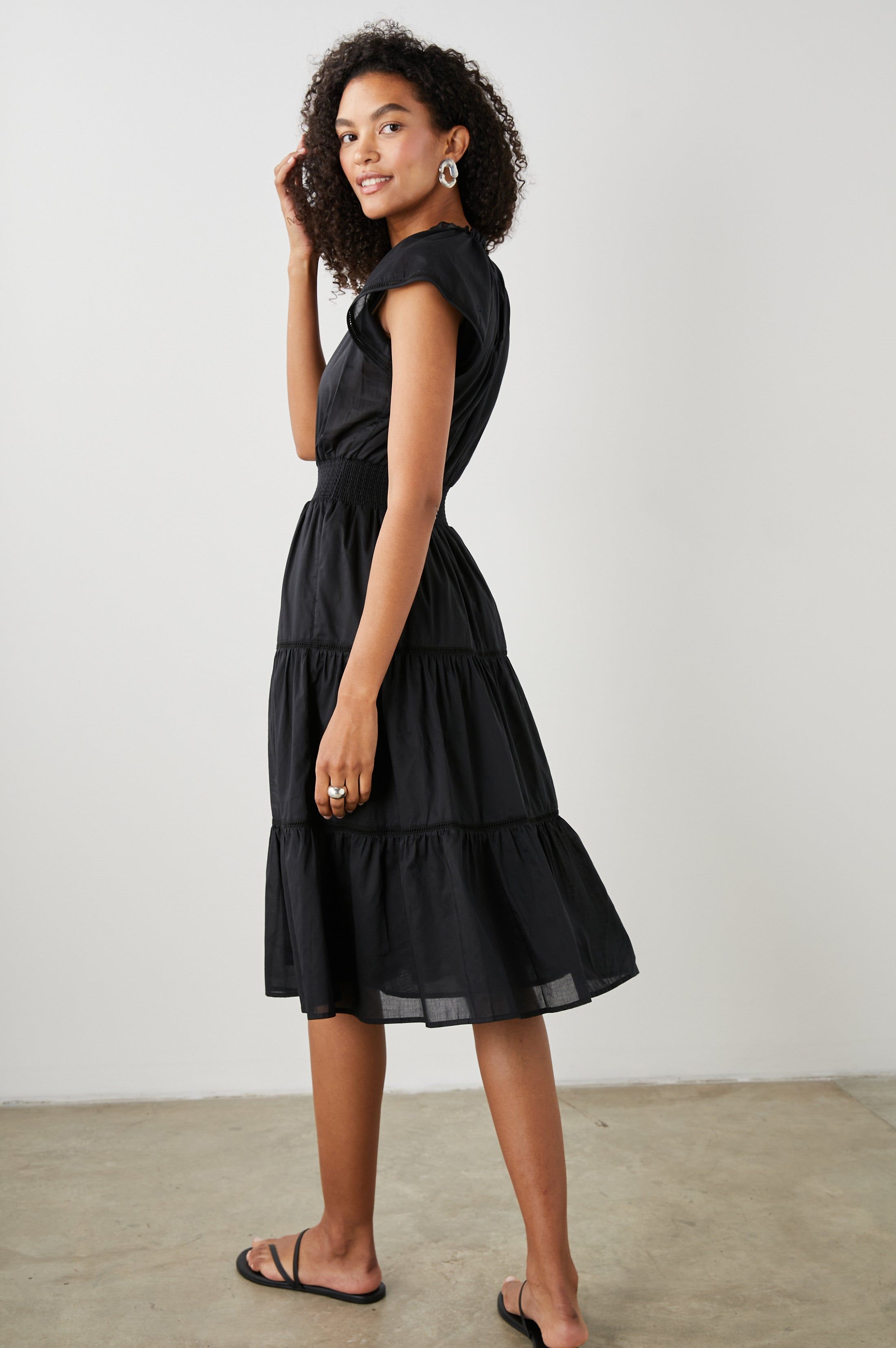 AMELLIA DRESS - TRUE BLACK LACE DETAIL sold by Rails product image thumbnail 5