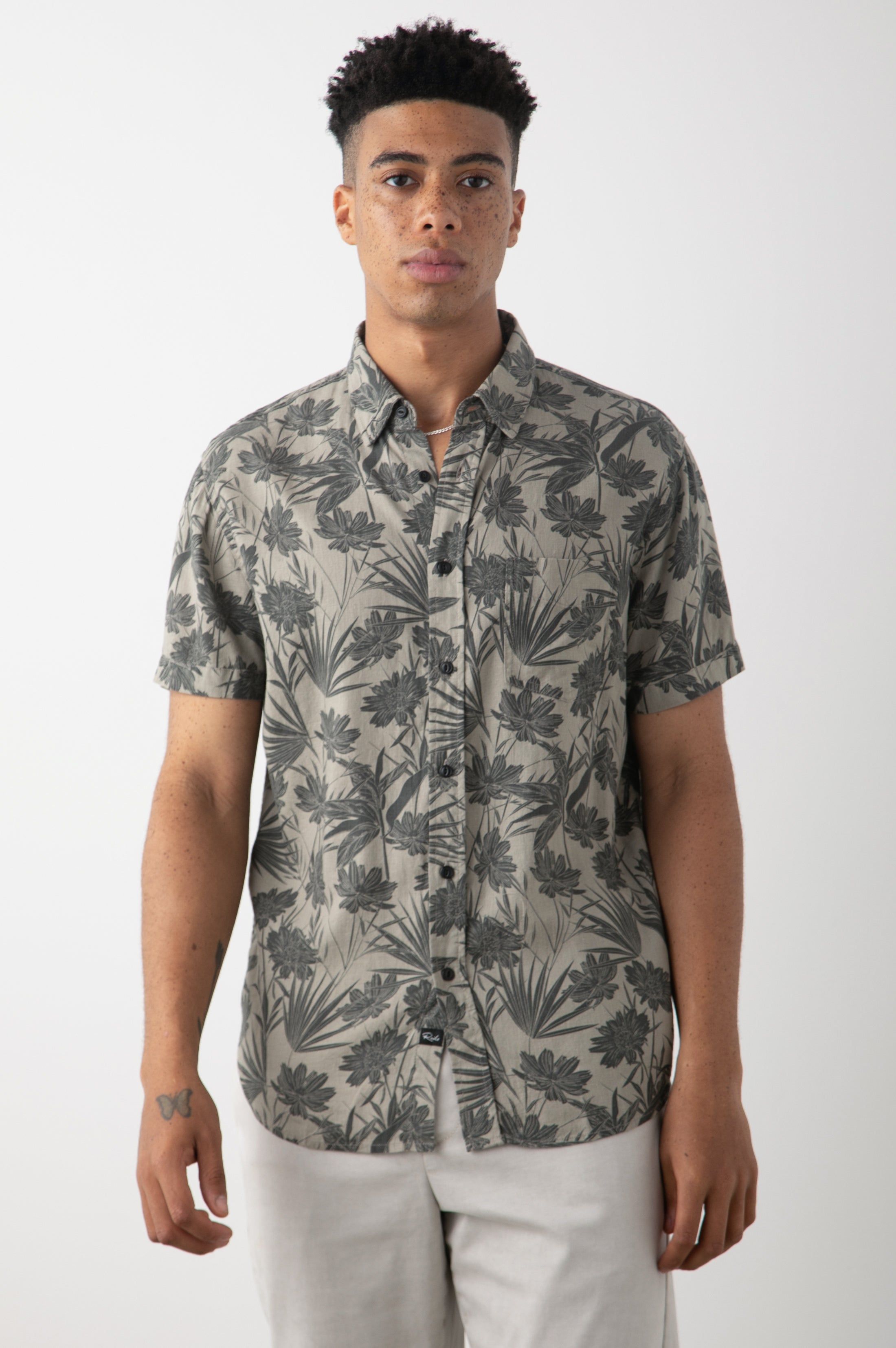 CARSON SHIRT - JUNGLE FOLIAGE OLIVE sold by Rails product image thumbnail 3