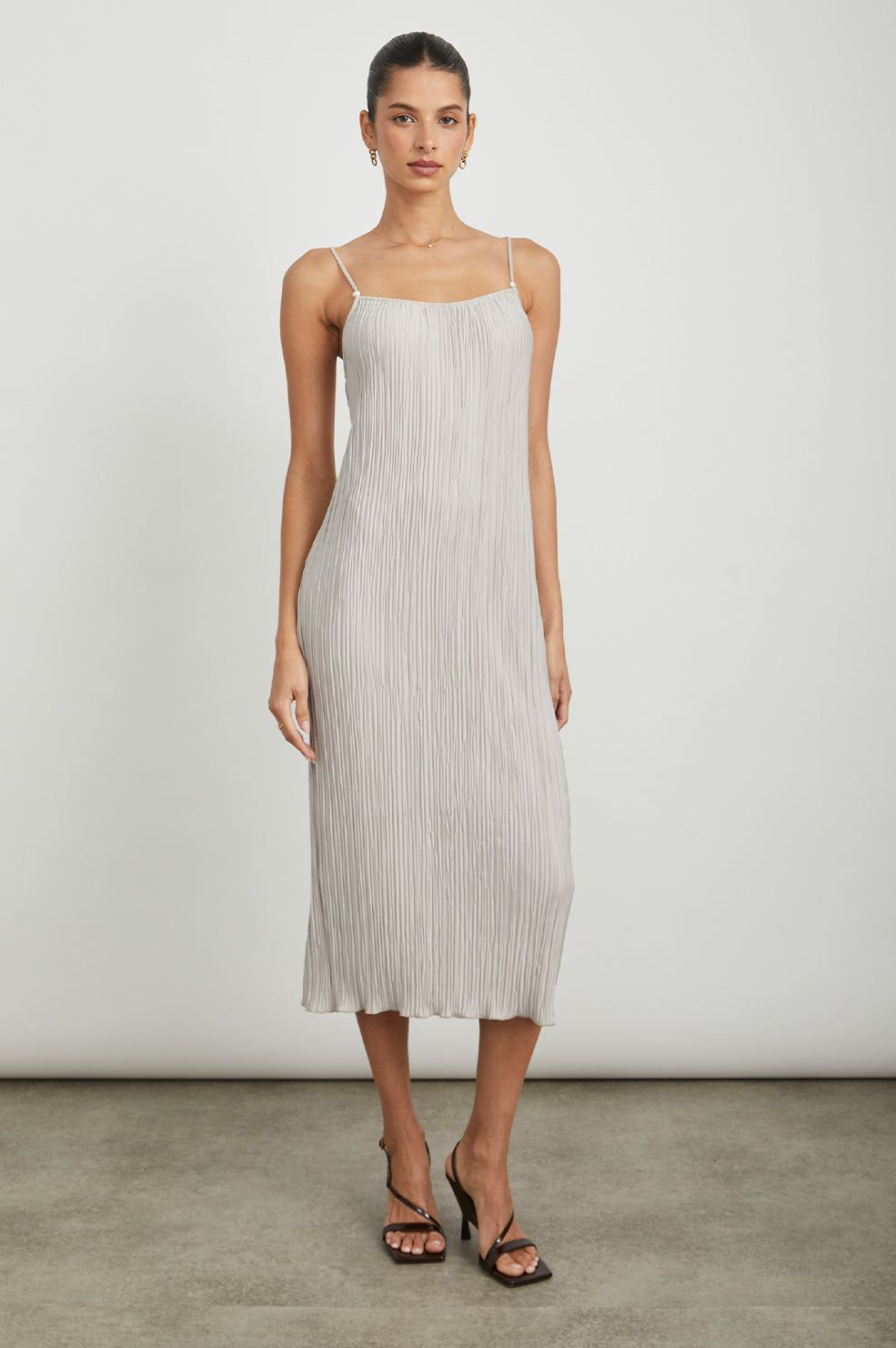 AMI DRESS - OYSTER sold by Rails