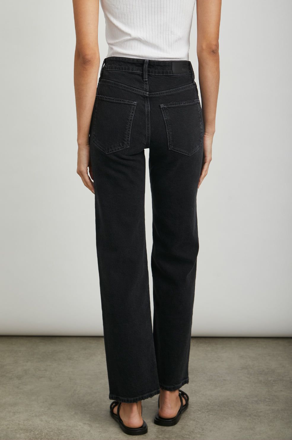 TOPANGA STRAIGHT - TARMAC sold by Rails product image thumbnail 4