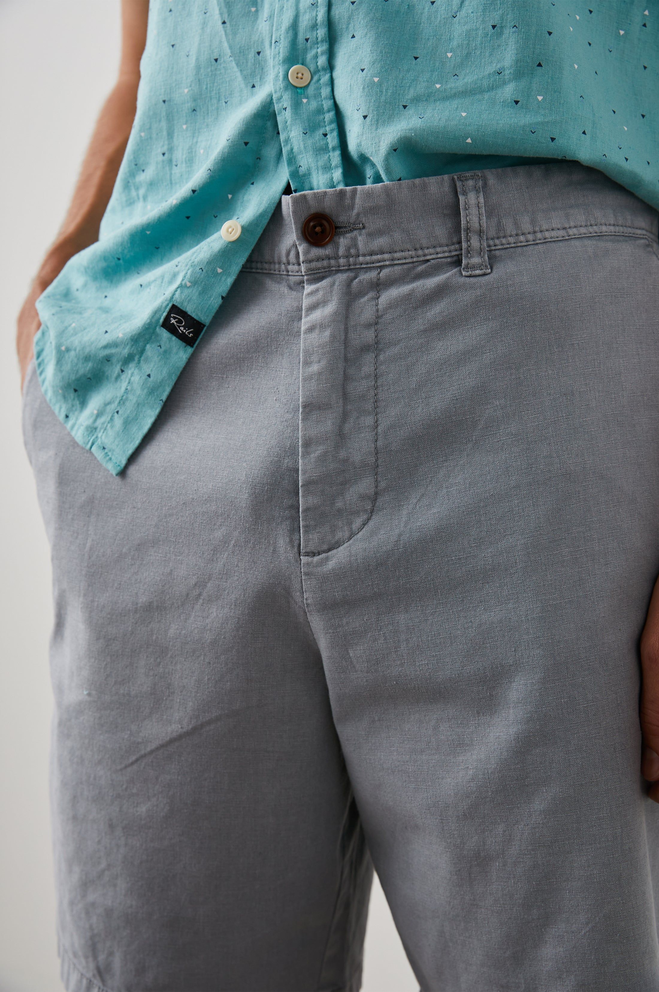 BODEN SHORT - GRAVEL sold by Rails product image thumbnail 2