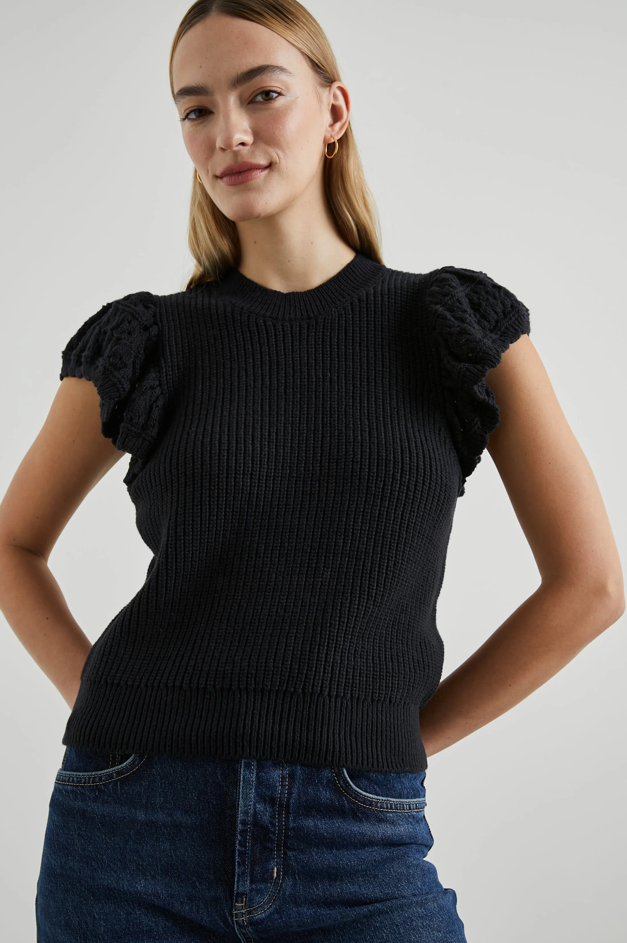 PENELOPE TOP - BLACK sold by Rails