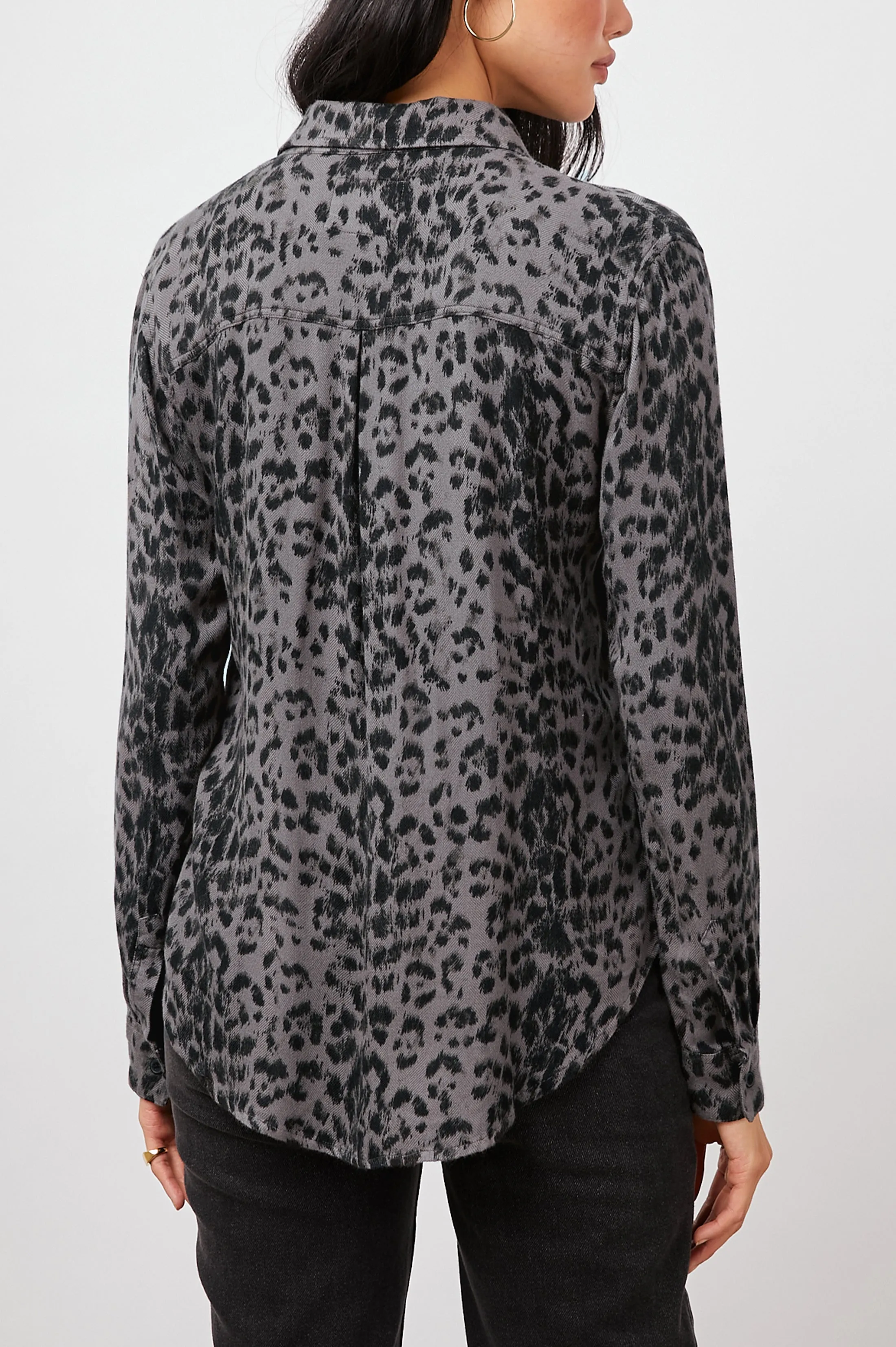 HUNTER SHIRT - UMBER LEOPARD SPOTS sold by Rails product image thumbnail 5