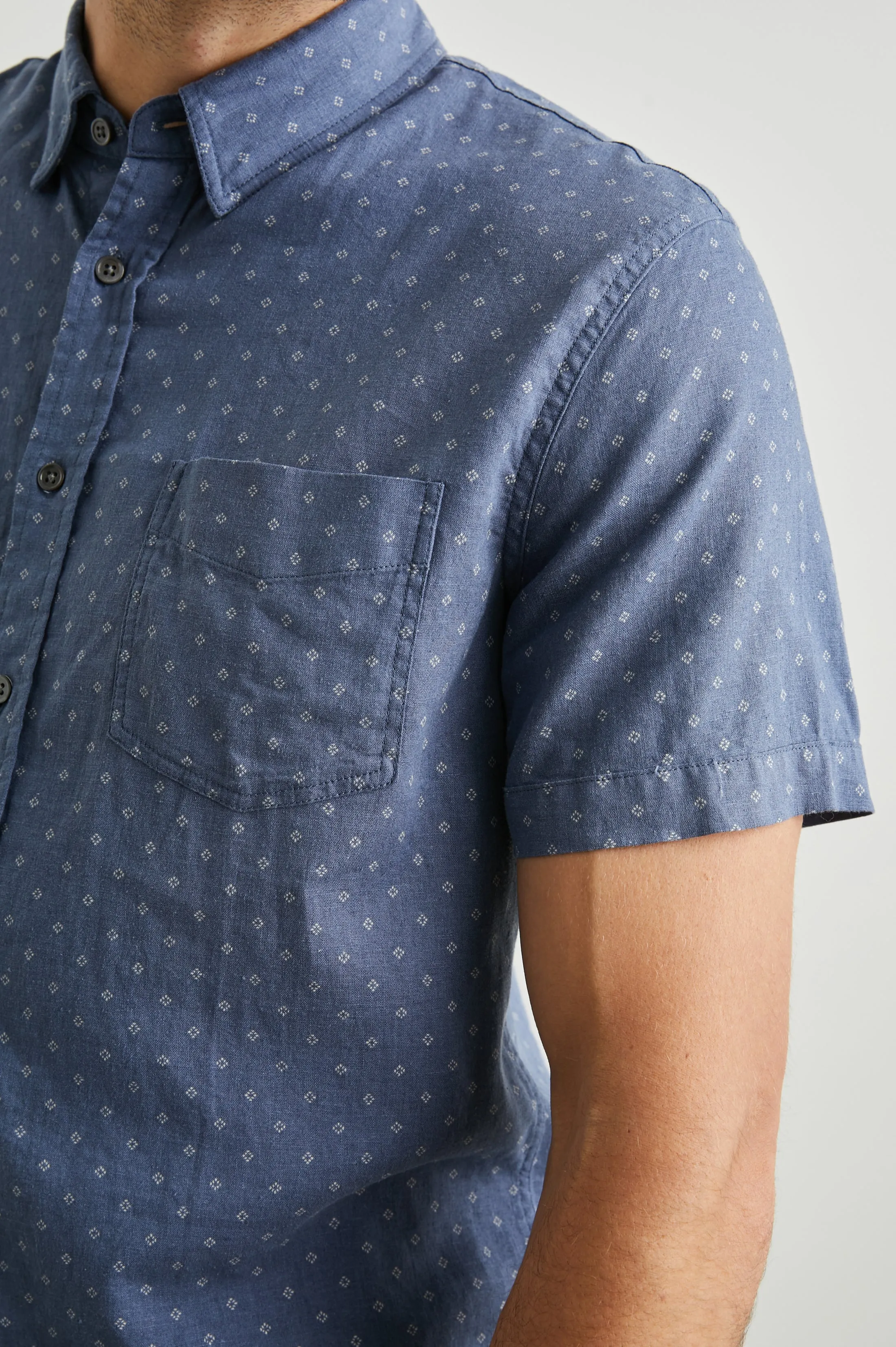 CARSON SHIRT - ADMIRAL BLUE DIAMOND sold by Rails