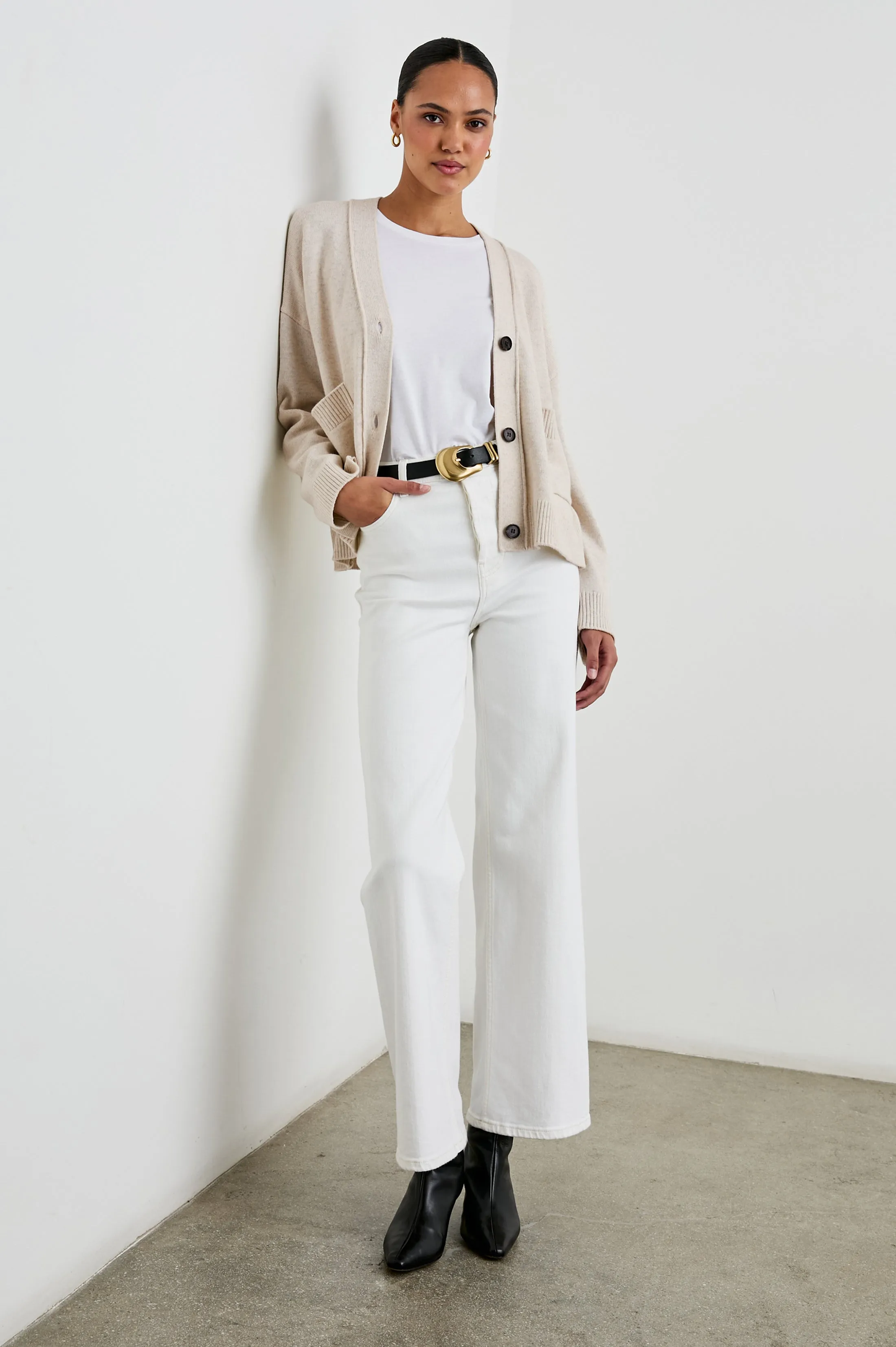 LINDI CARDIGAN - OATMEAL sold by Rails product image thumbnail 4