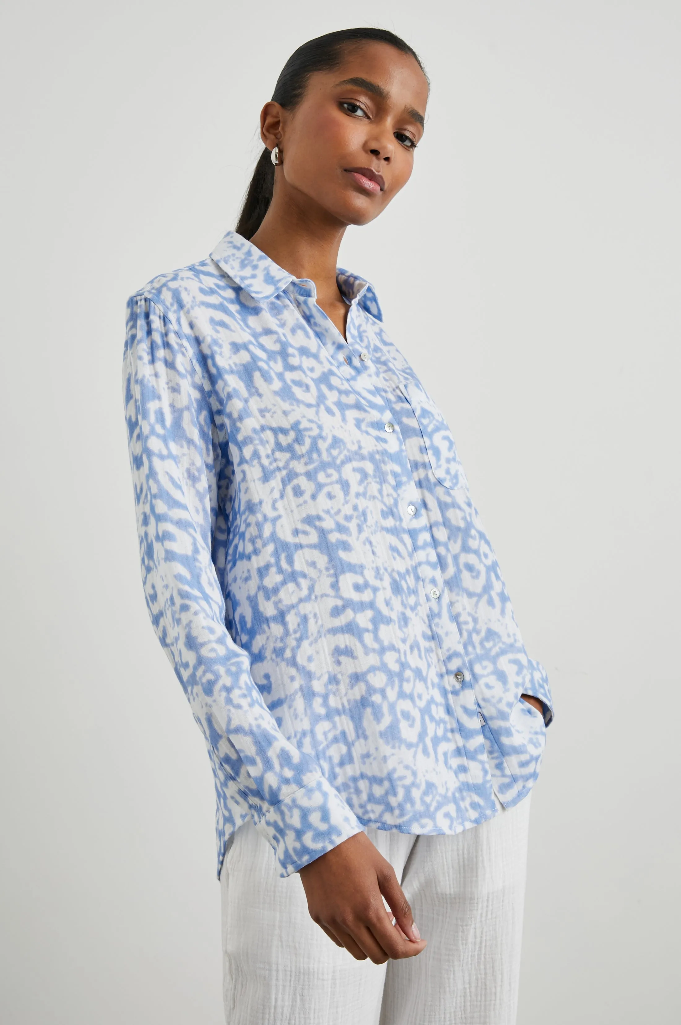 ELLIS SHIRT - BLUE DIFFUSED CHEETAH sold by Rails product image thumbnail 4