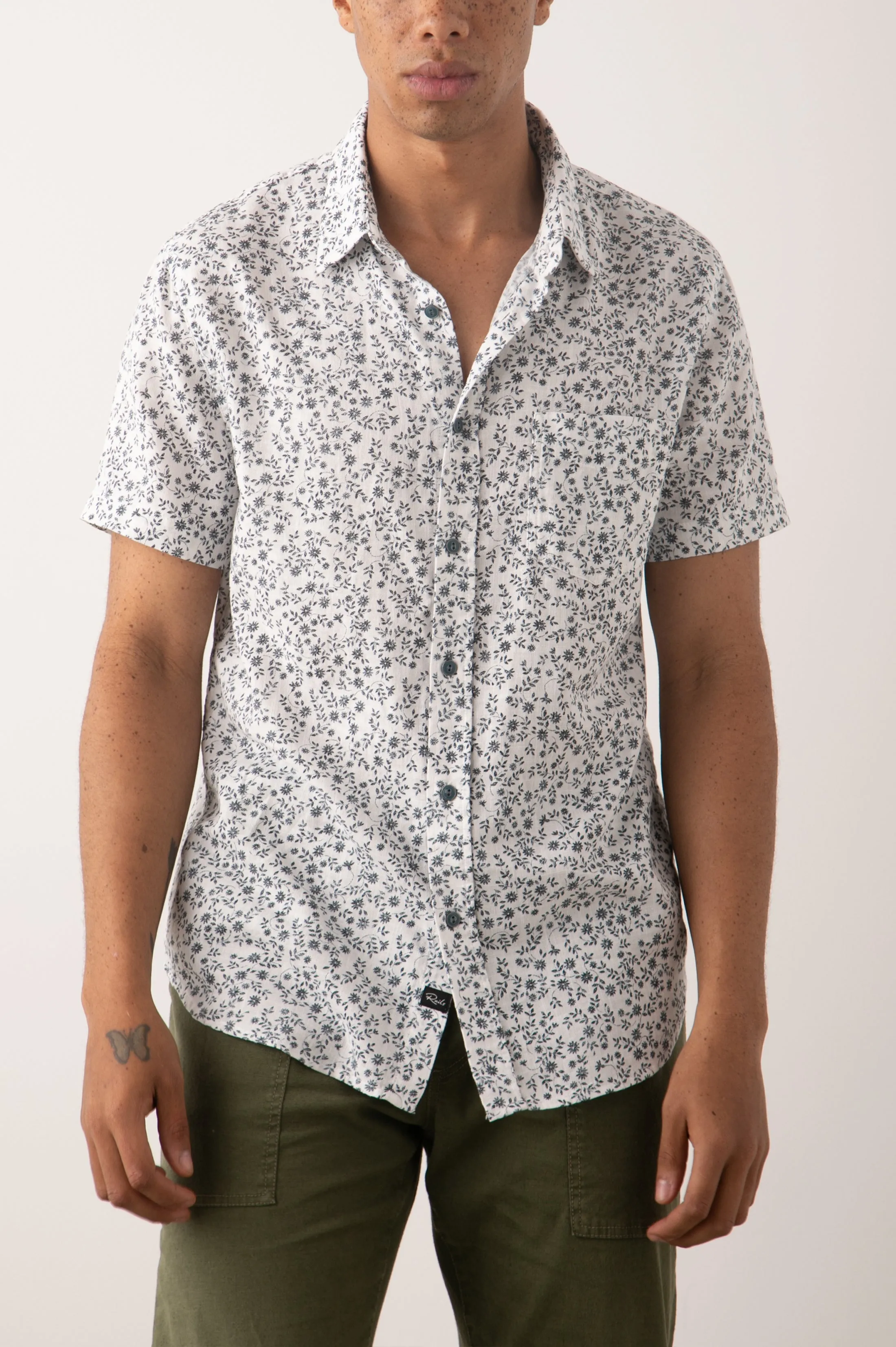FAIRFAX SHIRT - CREEPING IVY WHITE BLUE sold by Rails