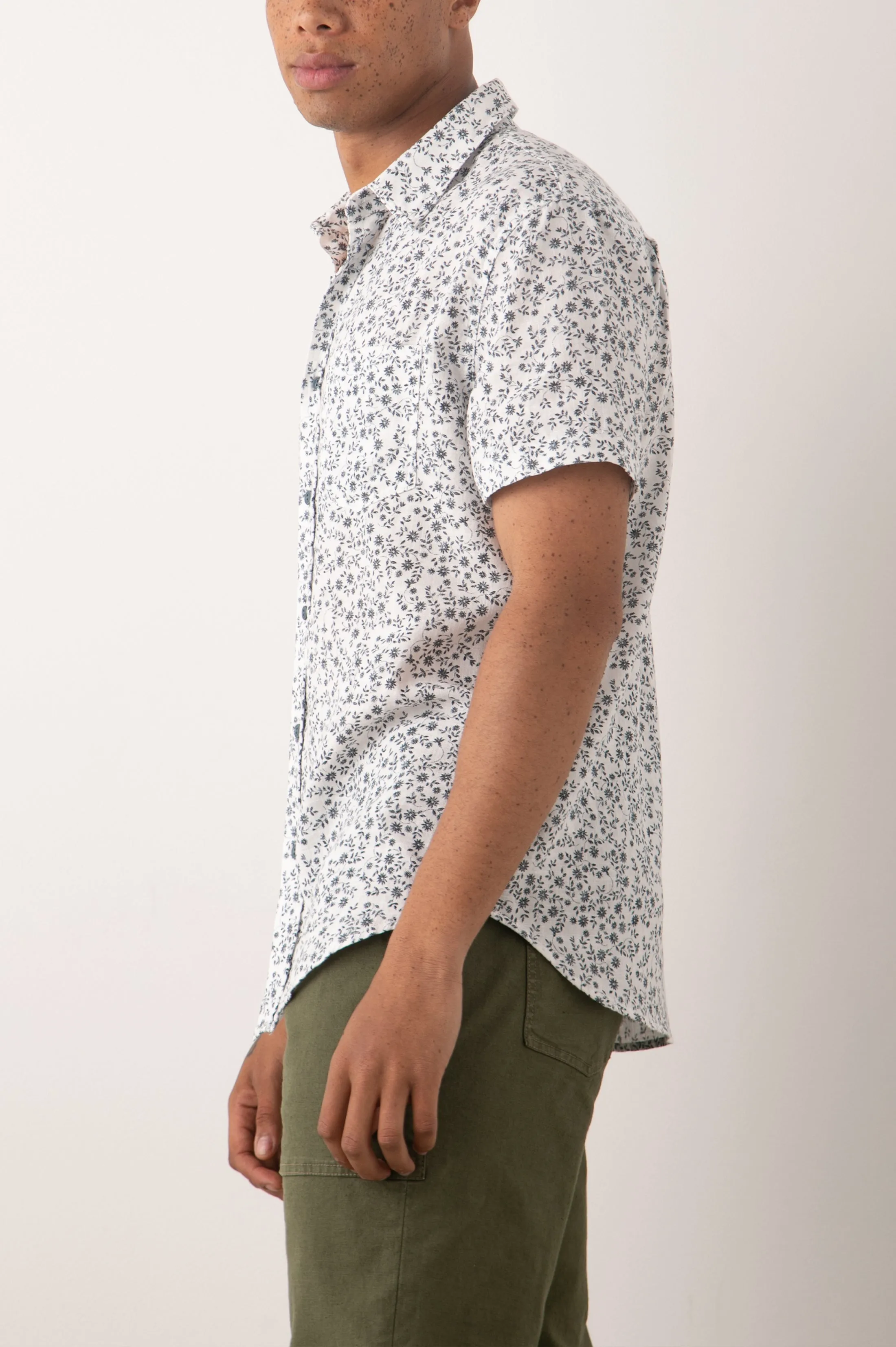 FAIRFAX SHIRT - CREEPING IVY WHITE BLUE sold by Rails product image thumbnail 5