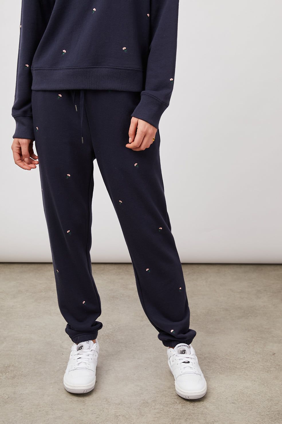 KINGSTON SWEATPANT - NAVY BUDS sold by Rails