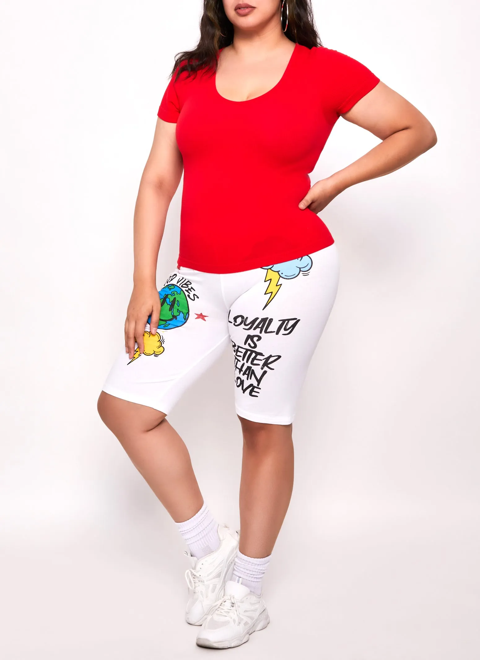 Plus Size Seamless Textured Knit Scoop Neck Tee sold by Rainbow product image thumbnail 2