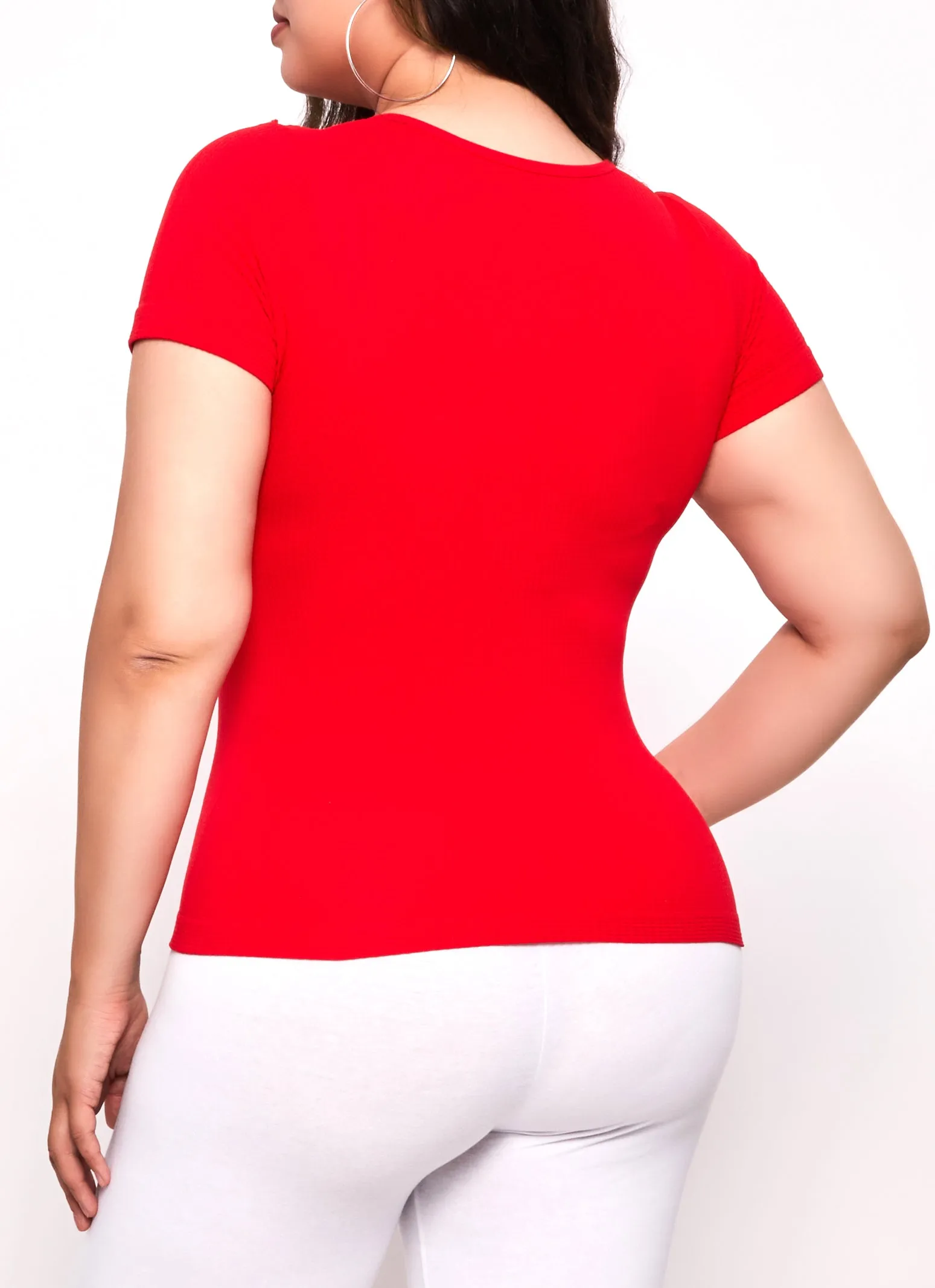 Plus Size Seamless Textured Knit Scoop Neck Tee sold by Rainbow product image thumbnail 3