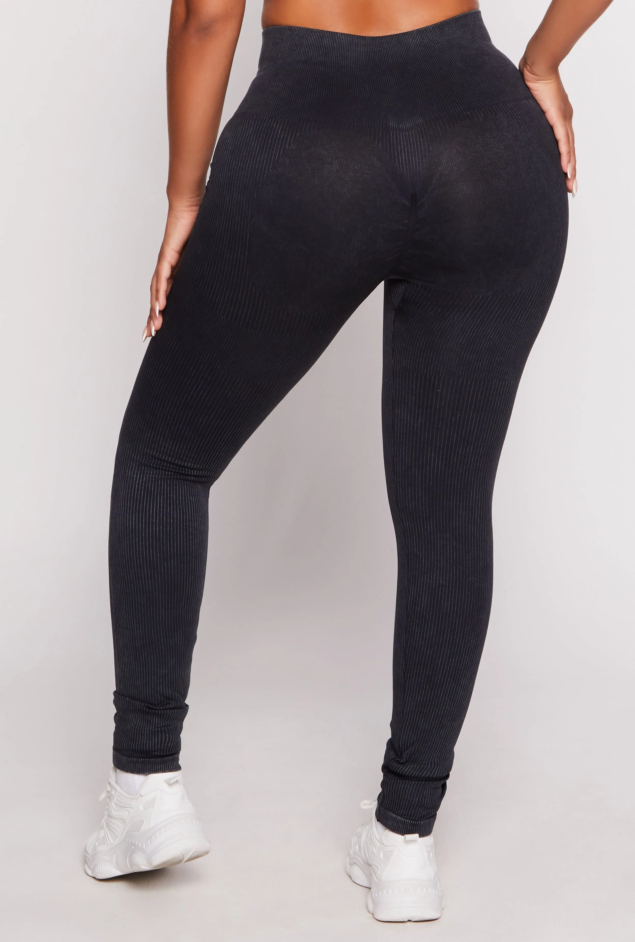Daisy Seamless Ribbed High Waisted Leggings sold by Rainbow product image thumbnail 3