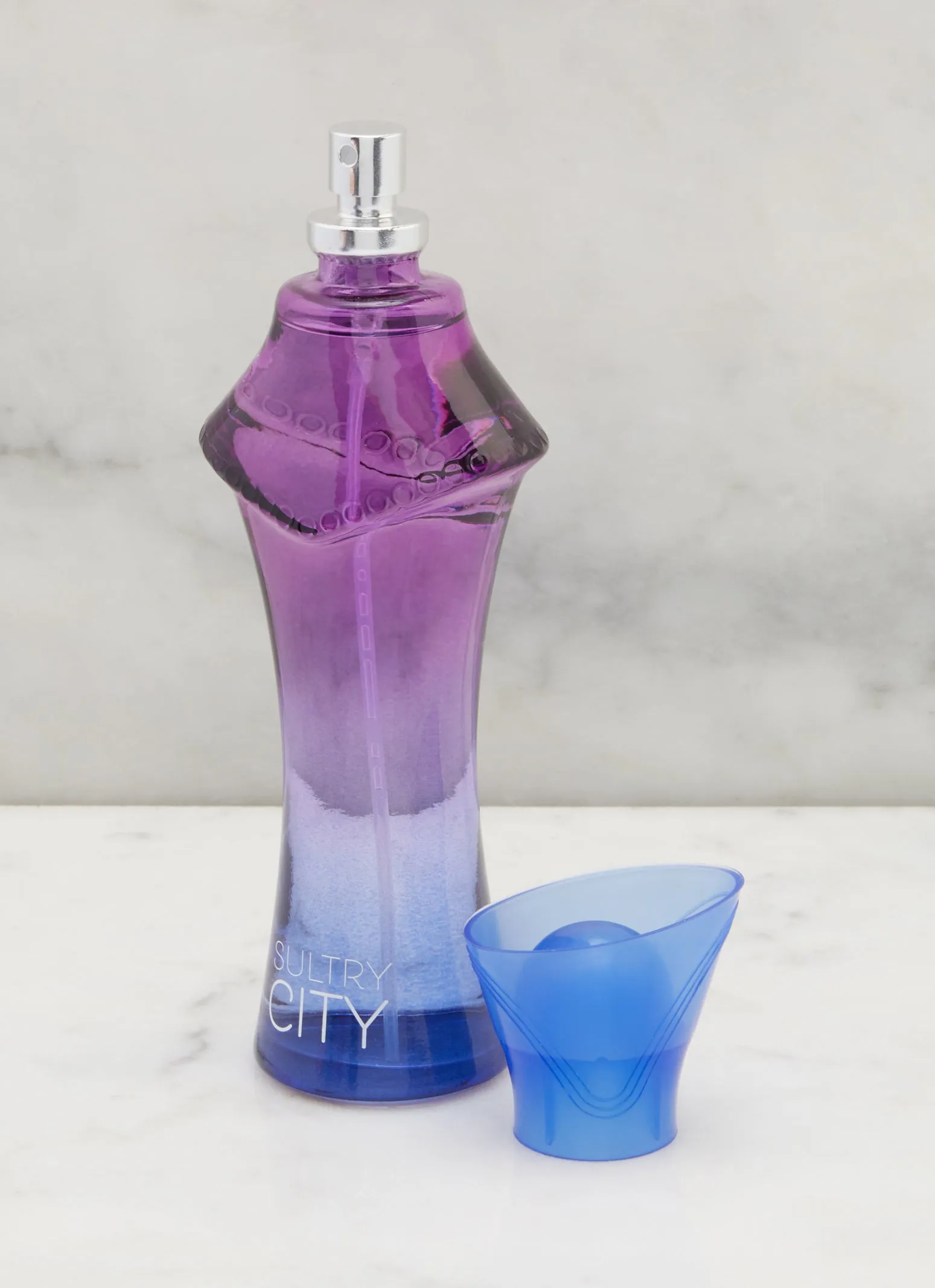 Sicura Sultry City Perfume sold by Rainbow product image thumbnail 2