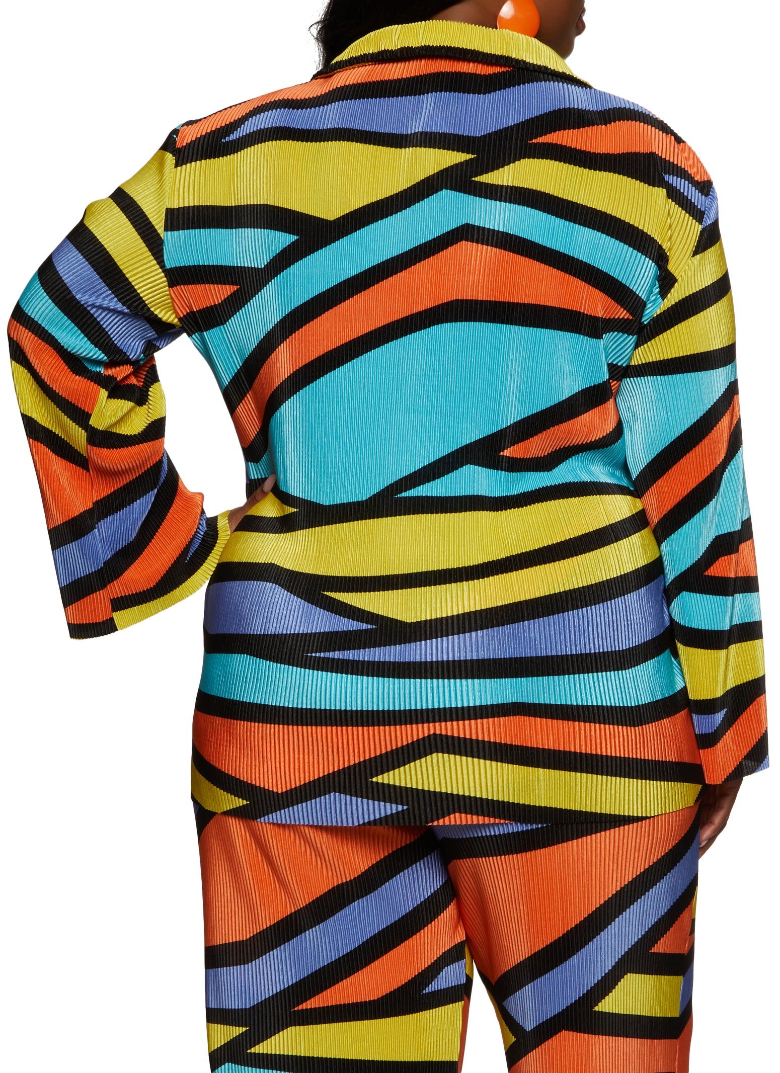 Plus Size Plisse Printed Button Front Shirt sold by Rainbow product image thumbnail 2