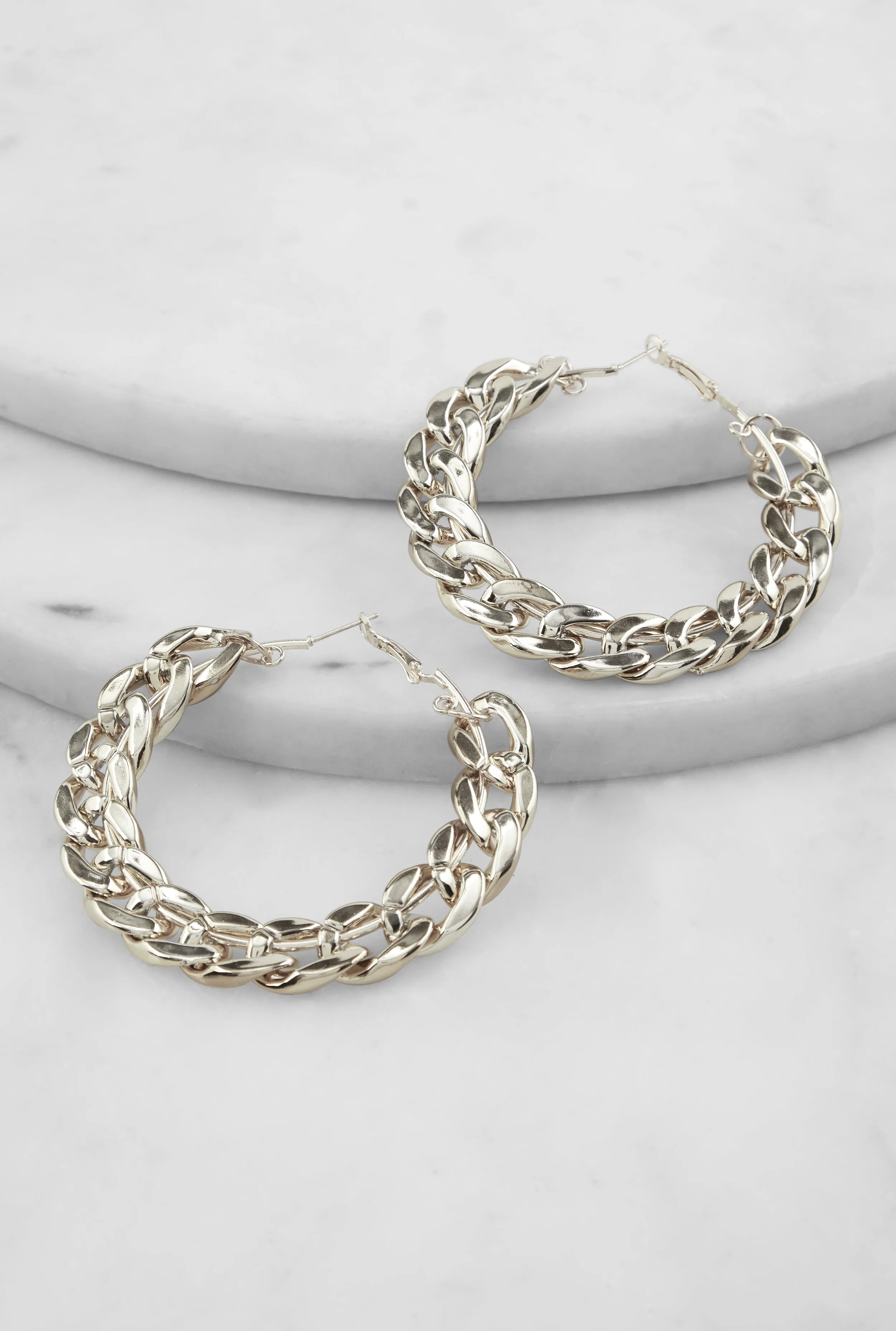 Chain Link Hoop Earrings sold by Rainbow product image thumbnail 2